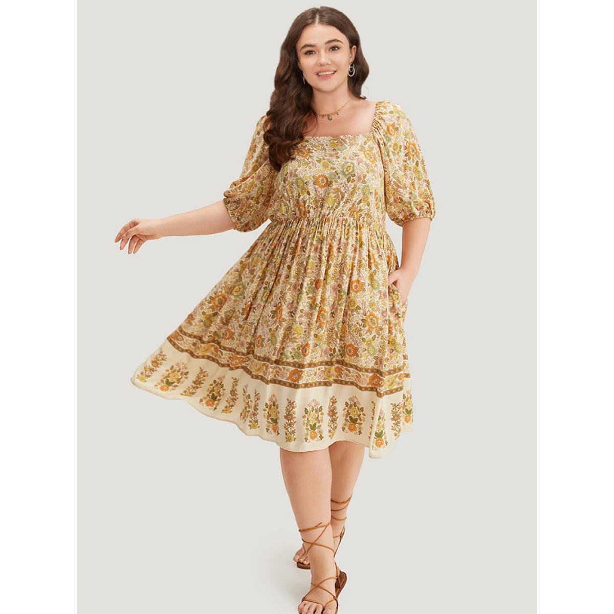 Plus Size Floral Print Pocket Square Neck Elastic Cuffs Dress Apricot Women Vacation Elastic cuffs Square Neck Short sleeve Curvy Midi Dress BloomChic 18-20/2X Product Image