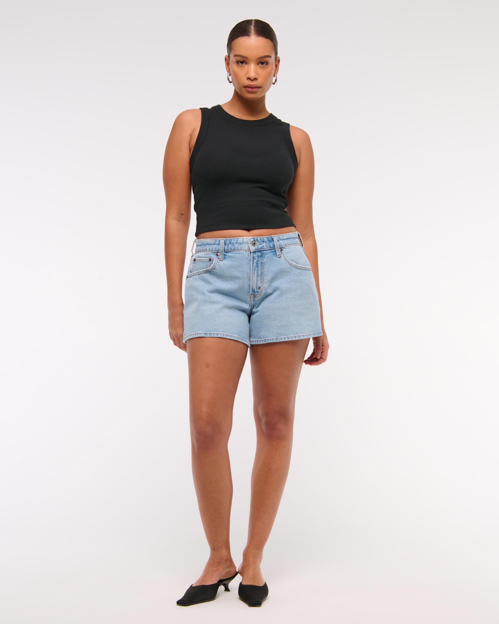 Curve Love Mid Rise A-Line Short Product Image