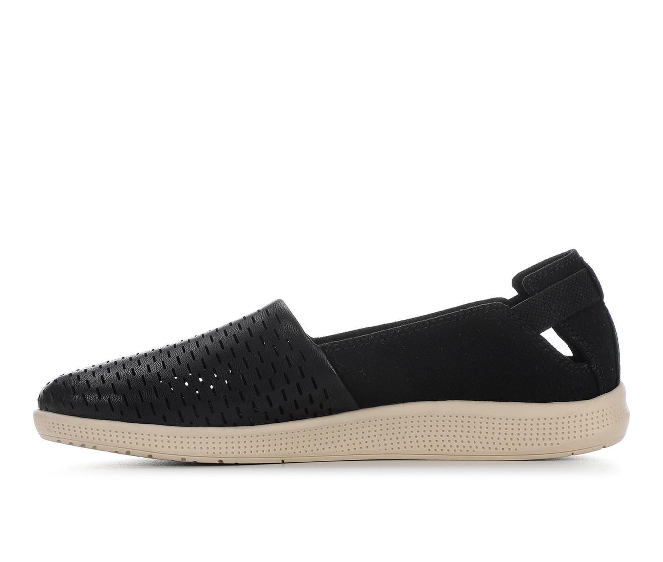 Women's Baretraps Viccia Casual Shoes Product Image