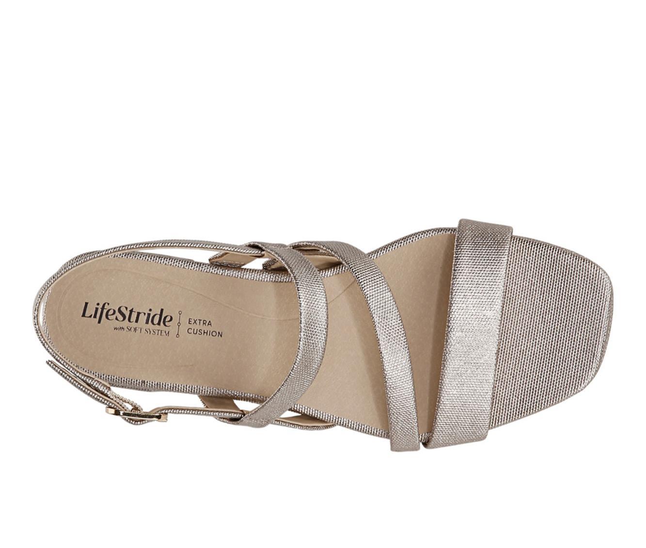 Women's LifeStride Janet Pumps Product Image