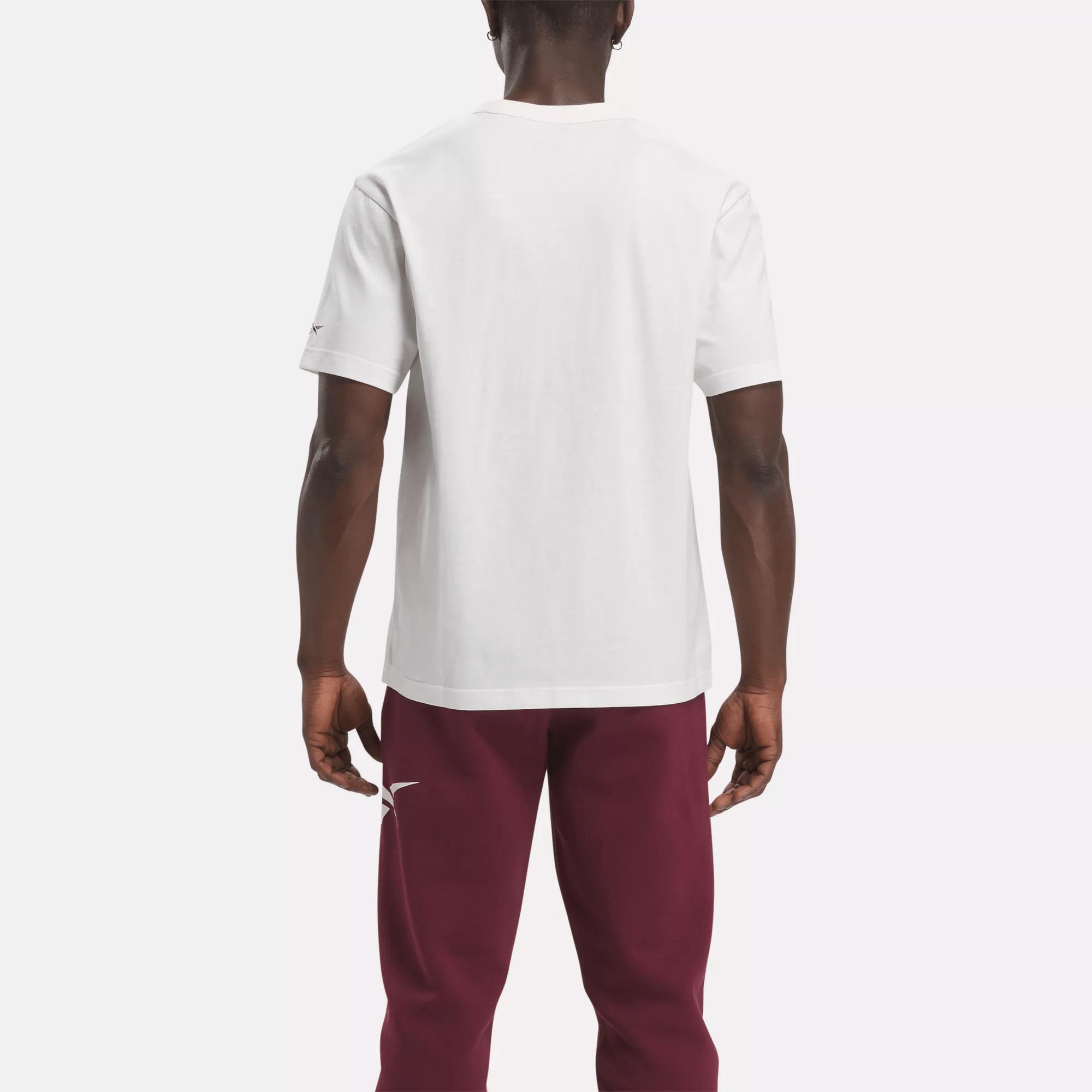 Men's Basketball Pump Graphic T-Shirt Male Product Image