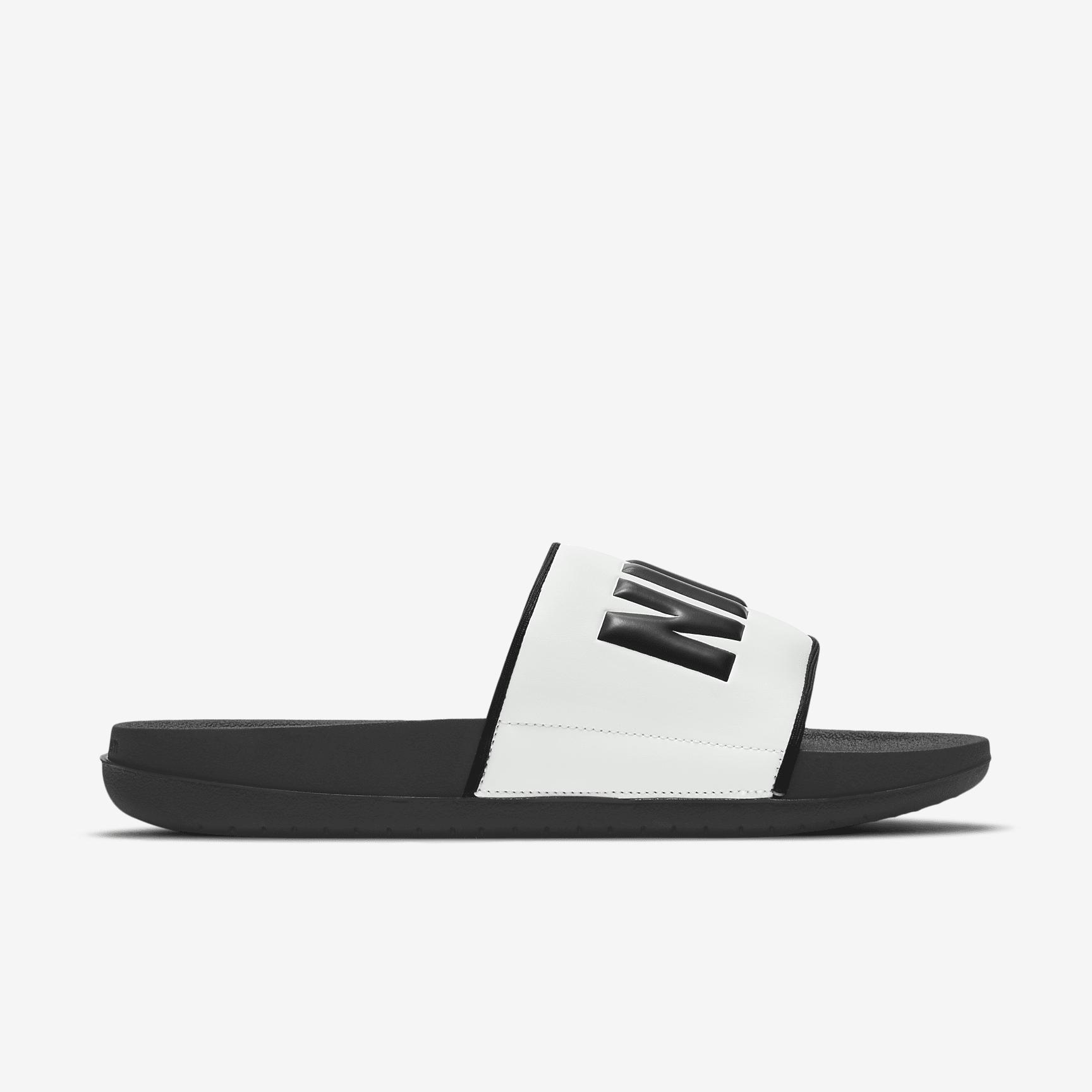 Nike Women's Offcourt Slides Product Image