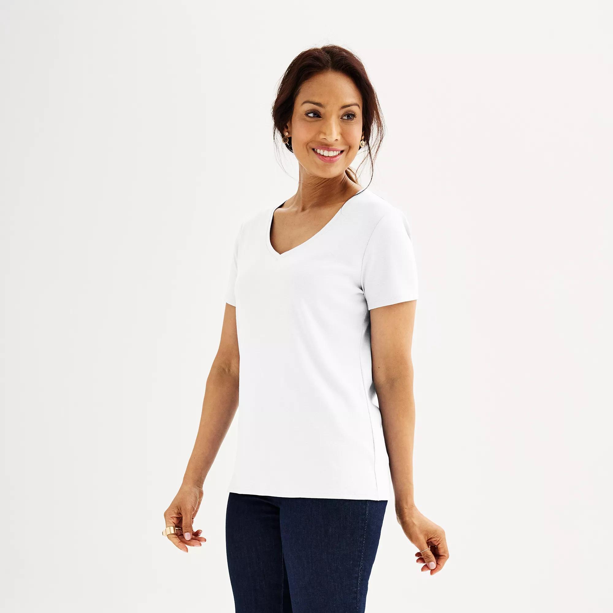 Women's Croft & Barrow® Essential V-Neck Tee,  Product Image