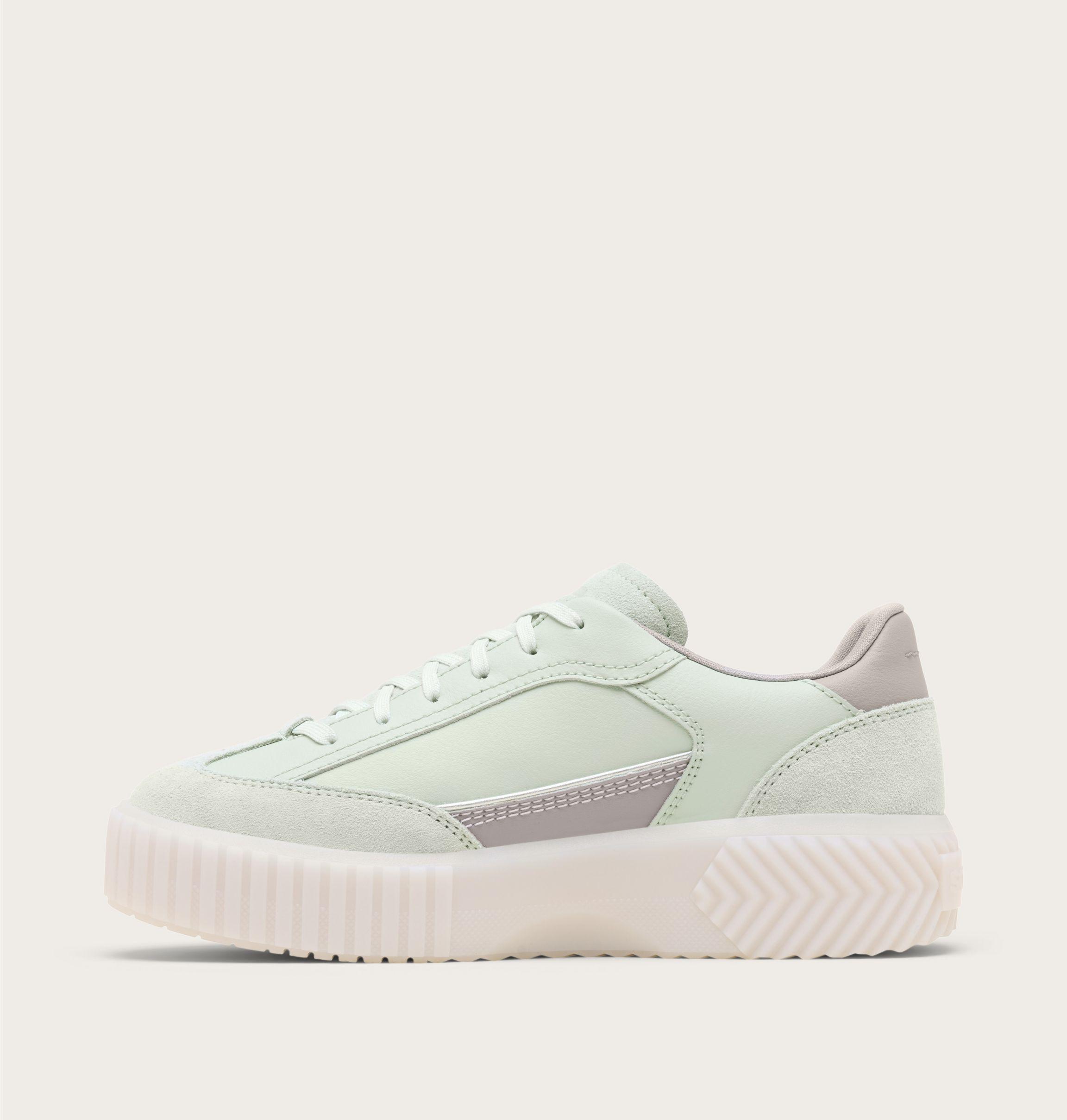 ONA AVE™ T-TOE Women's Sneaker Product Image