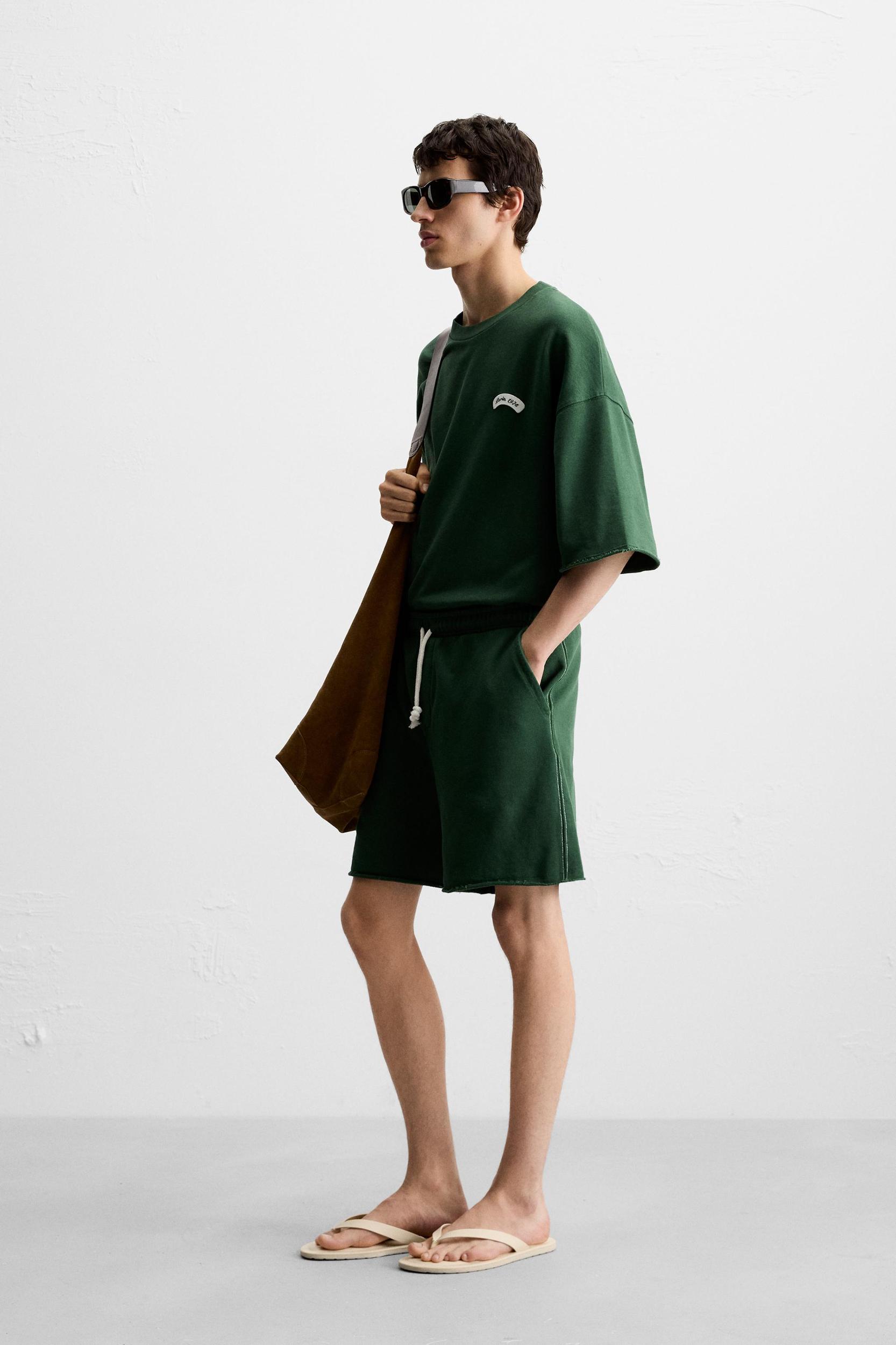 PATCH JOGGER SHORTS Product Image