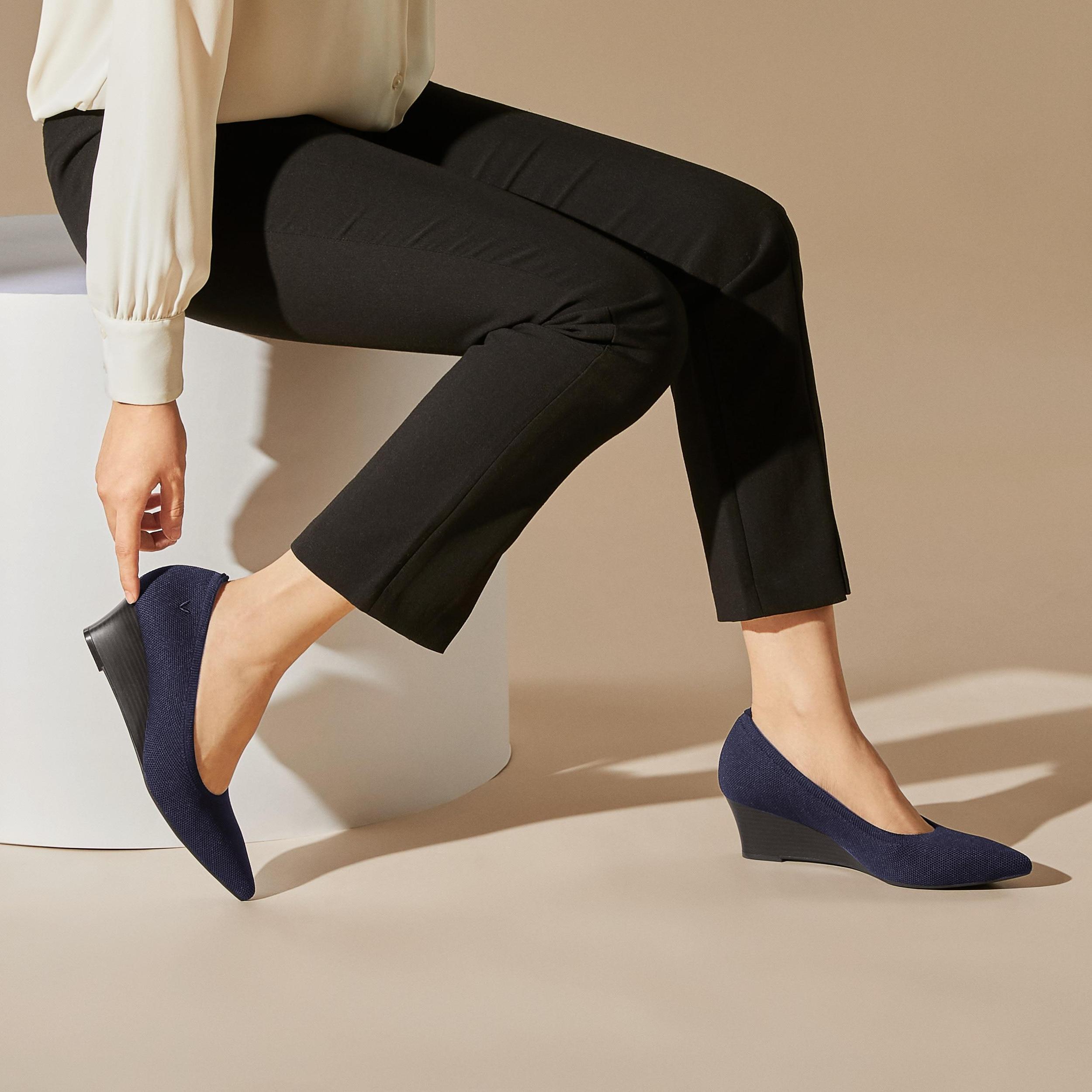 Pointed-Toe Wedge (Aria Wedge Pro) Product Image