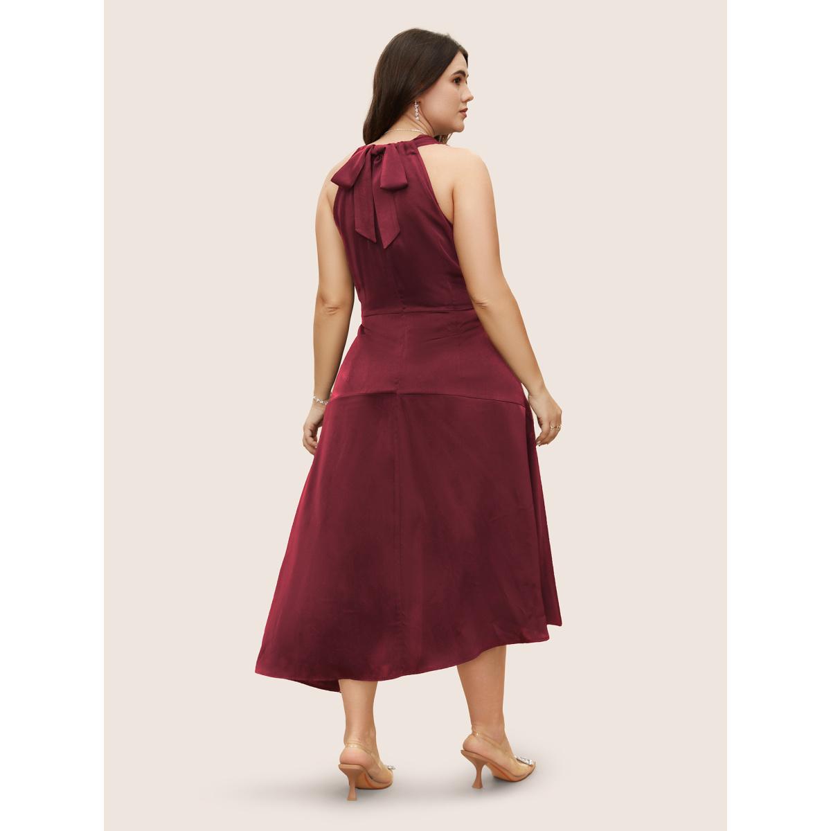 Plus Size Solid Asymmetrical Neck Split Hem Dress Scarlet Women Formal Asymmetrical Neck Sleeveless Curvy Midi Dress BloomChic 22-24/3X Product Image