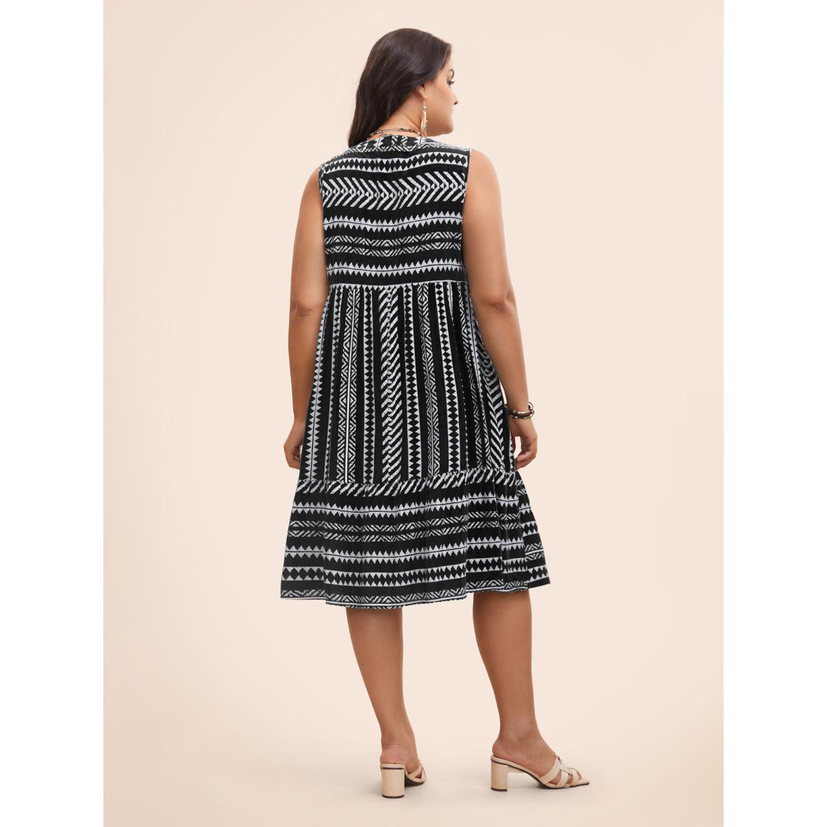 Plus Size Striped Geometric Pocket Ruffle Hem Sleeveless Tank Dress Black Women Casual Non V-neck Sleeveless Curvy BloomChic 14-16/1X Product Image
