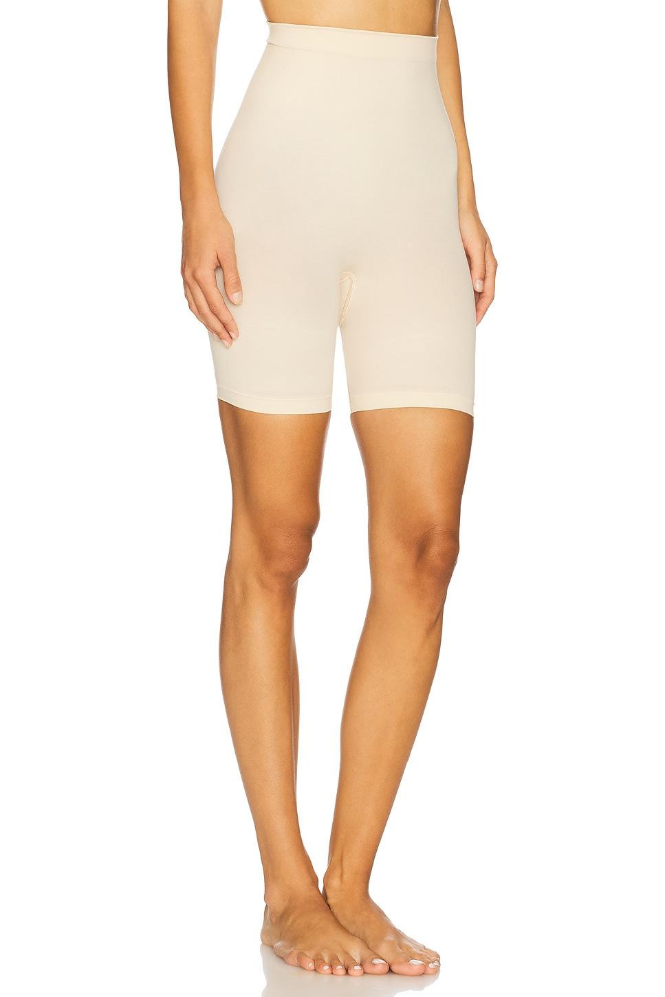 Seamless Sculpt Mid Thigh Short SKIMS Product Image