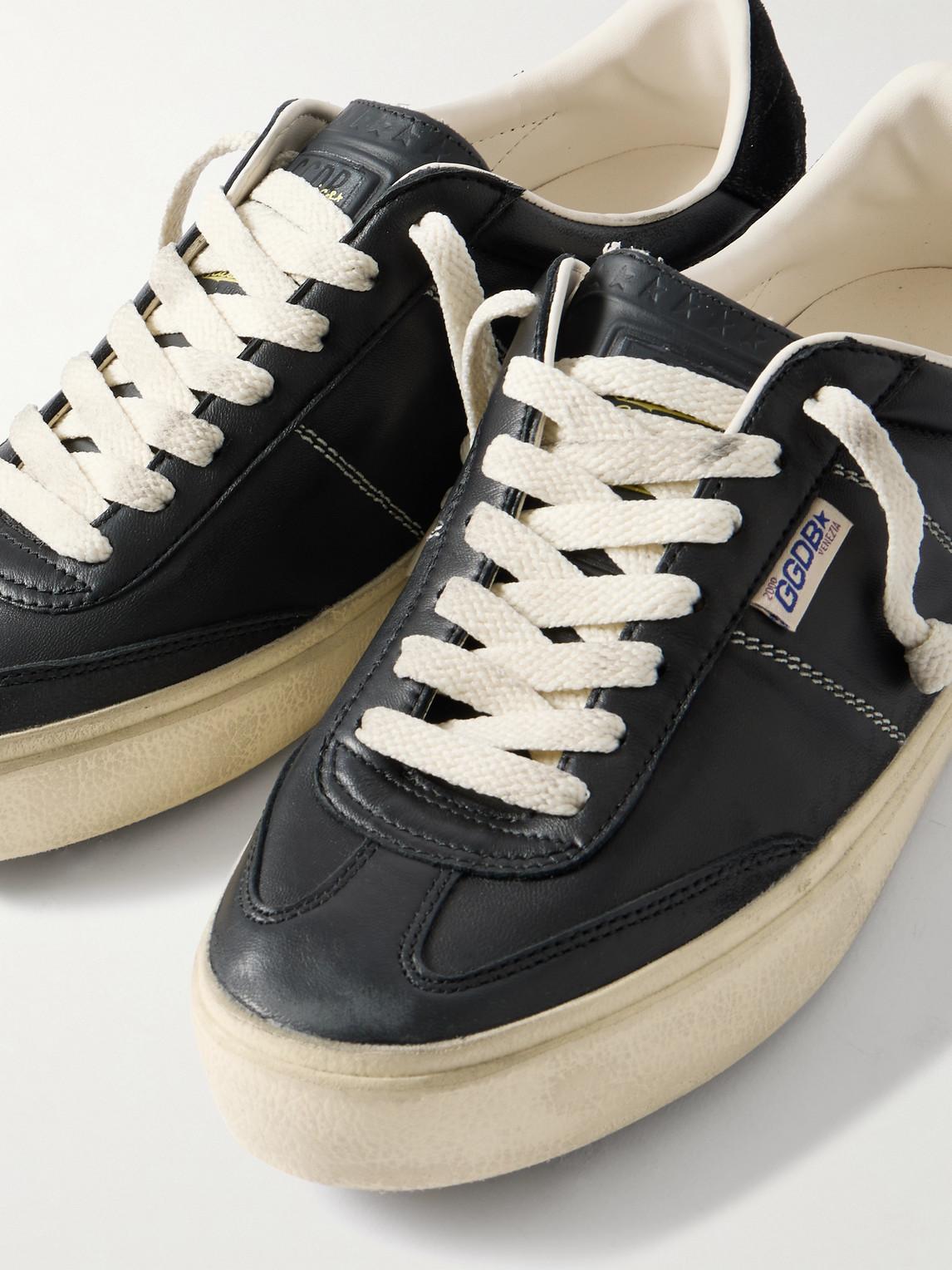 GOLDEN GOOSE Deluxe Brand Vintage-inspired Black Leather Sneakers With Contrasting White Laces Product Image