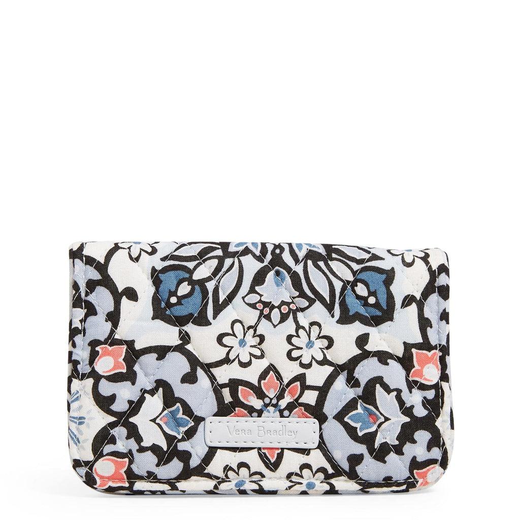 Outlet RFID Small Bifold Wallet Product Image