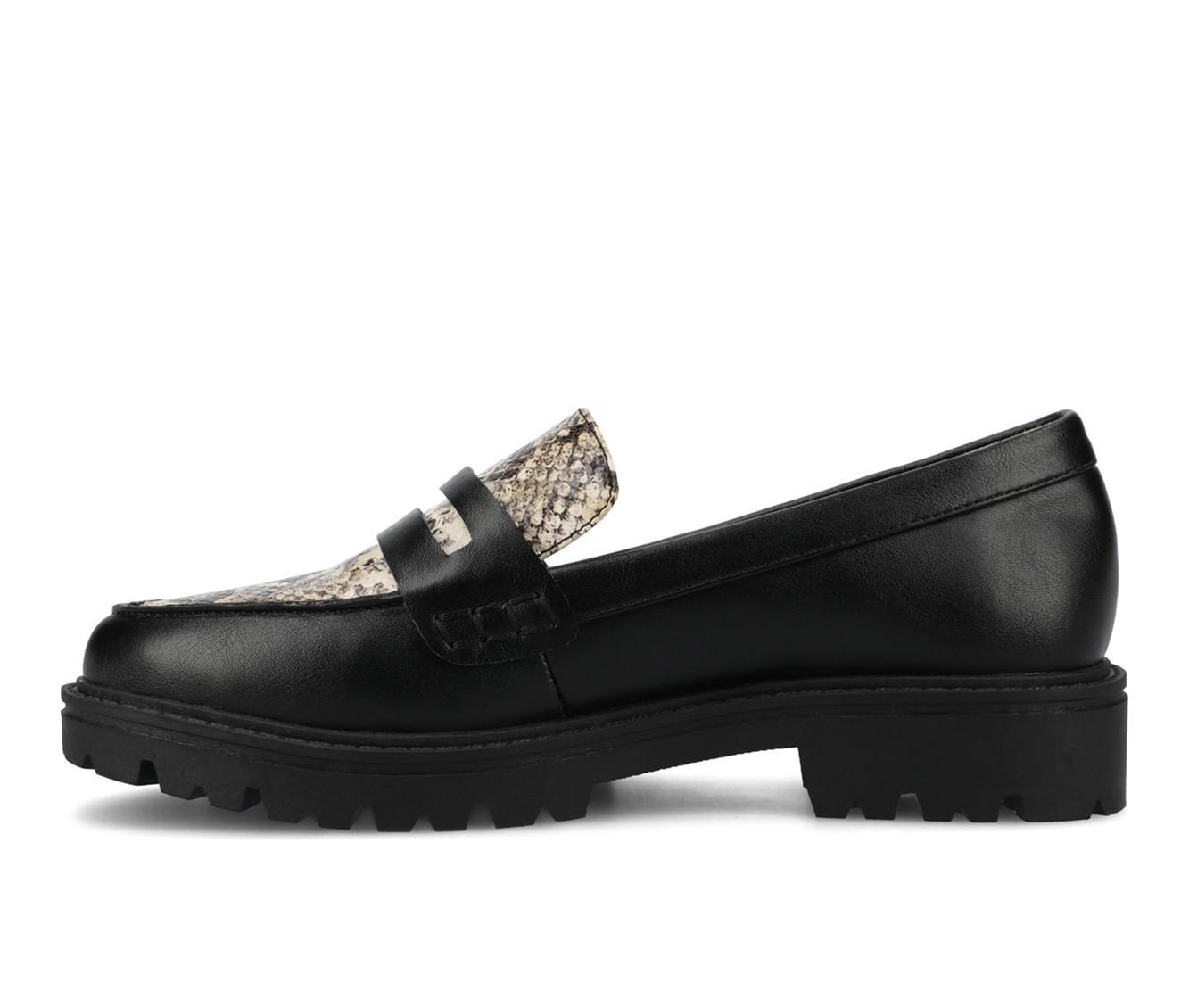 Women's Journee Collection Kenly Lugged Loafers Product Image