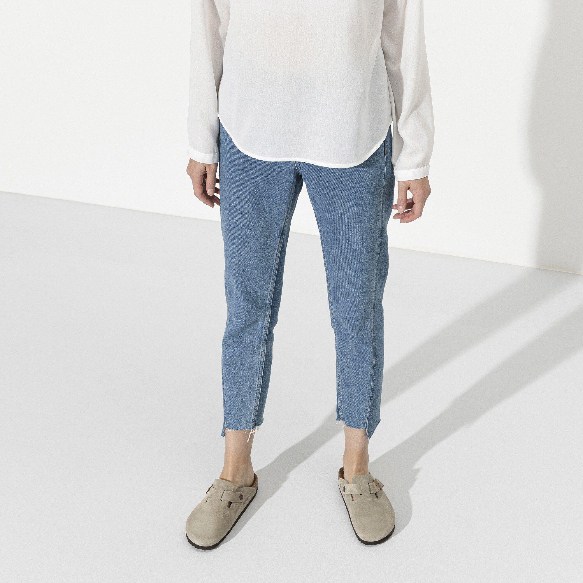 Boston Soft Footbed Suede Leather Product Image