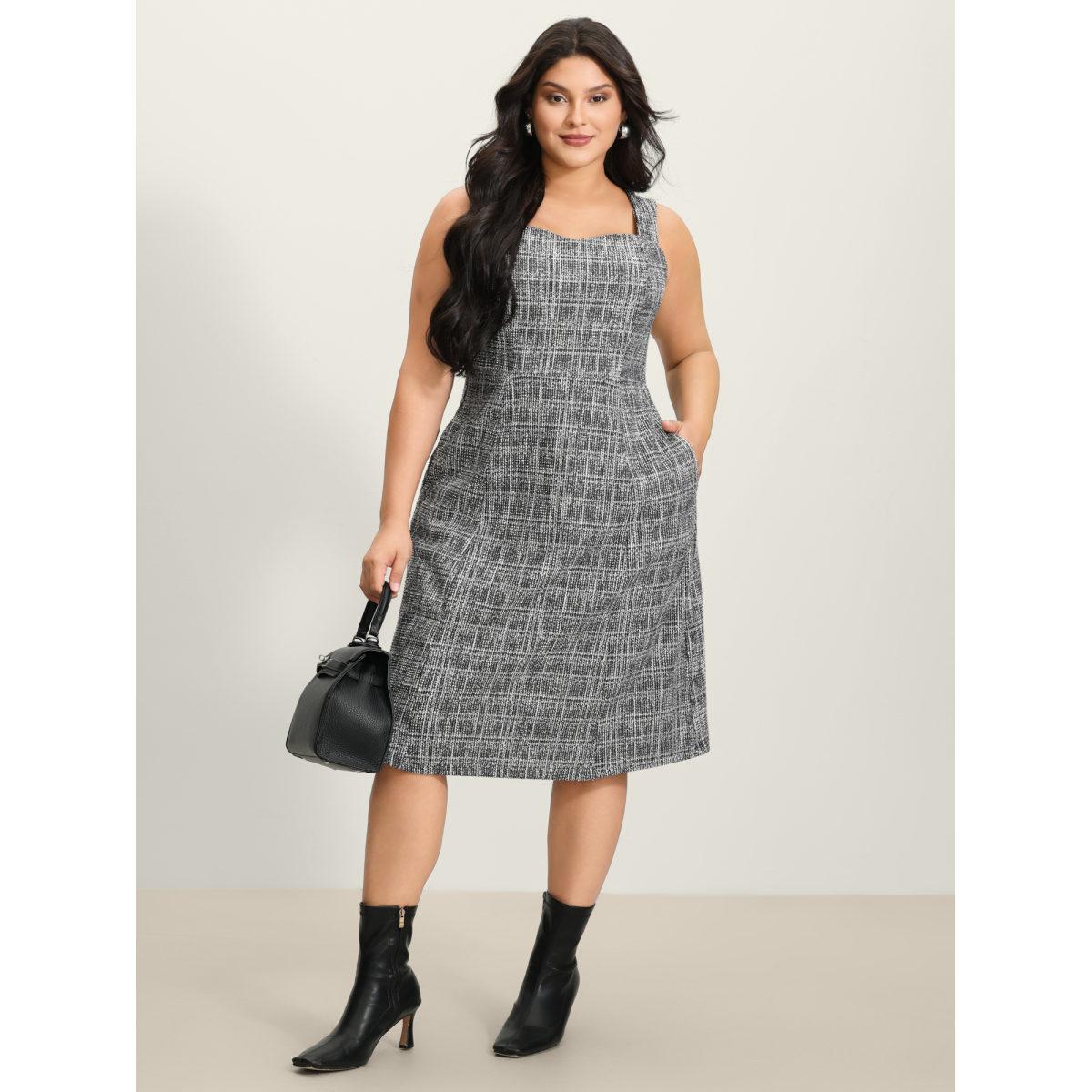 Plus Size Tweed Sweetheart Neck Cinched-Waist Midi Dress Black Women Office Texture Non Sleeveless Curvy BloomChic 28/5X Product Image