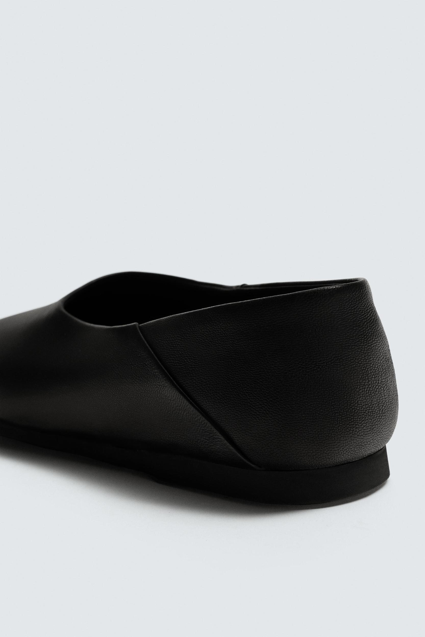 AARON LEVINE X ZARA VIBRAM® SOLE LEATHER LOAFERS Product Image