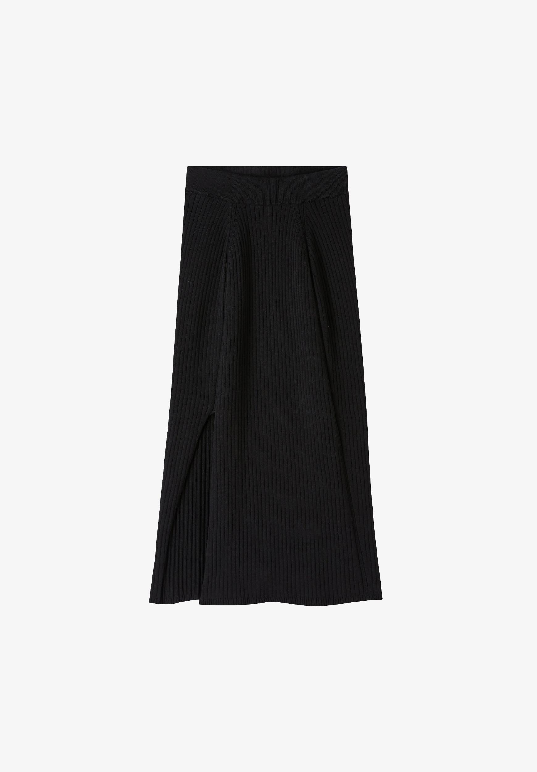 Raven skirt Female Product Image