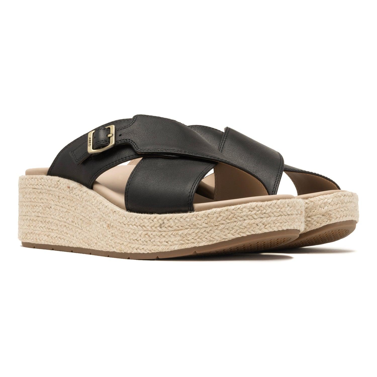 Solstice Cross Slide Metatarsal Product Image