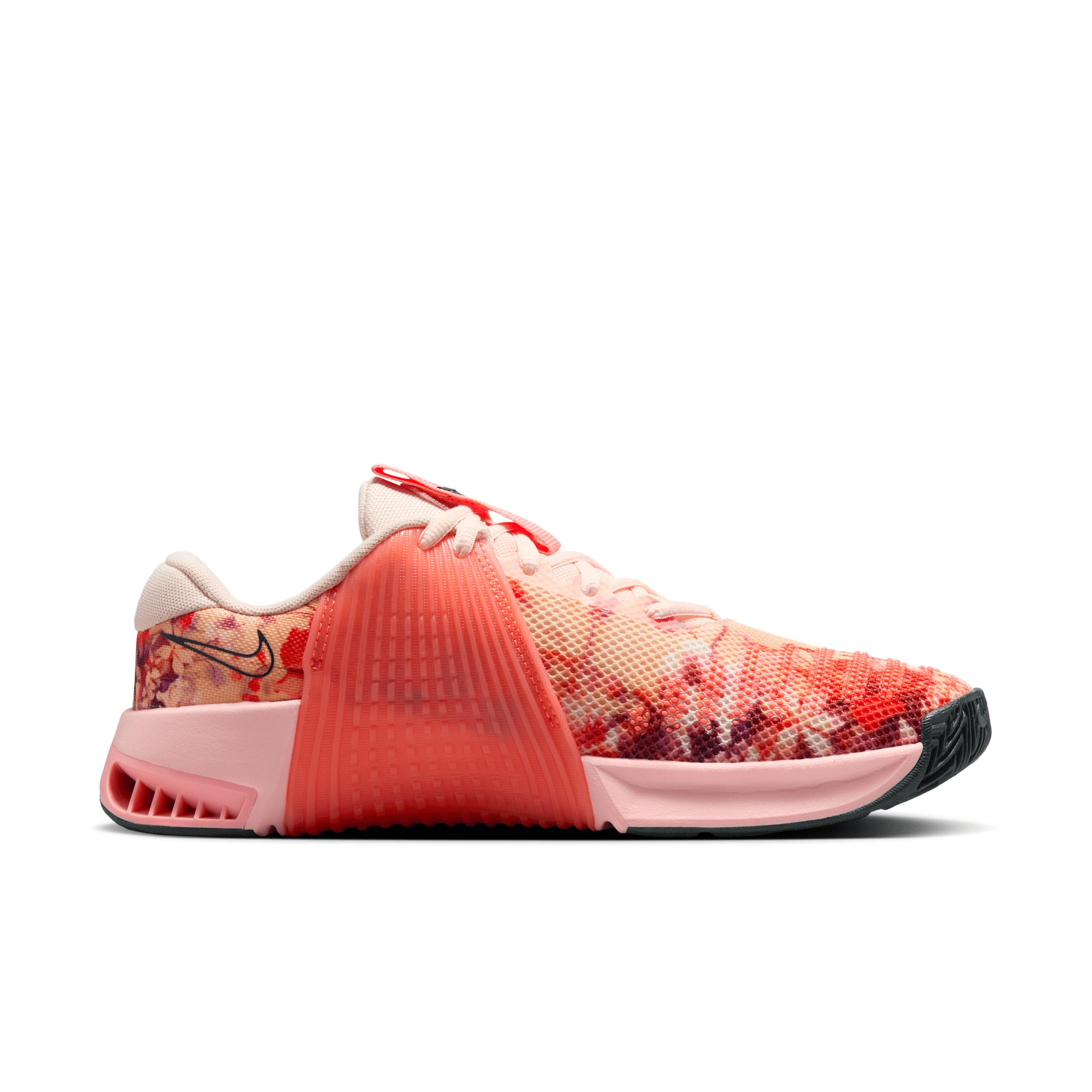 Nike Women's Metcon 9 AMP Workout Shoes Product Image