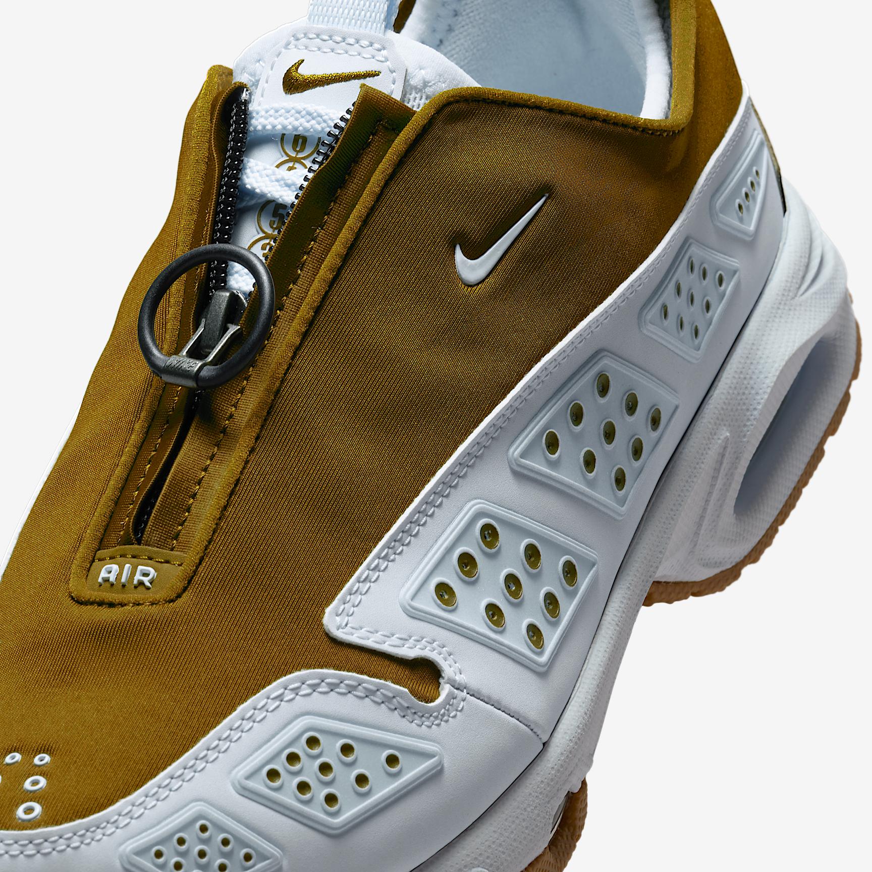 Nike Women's Air Max SNDR Shoes Product Image