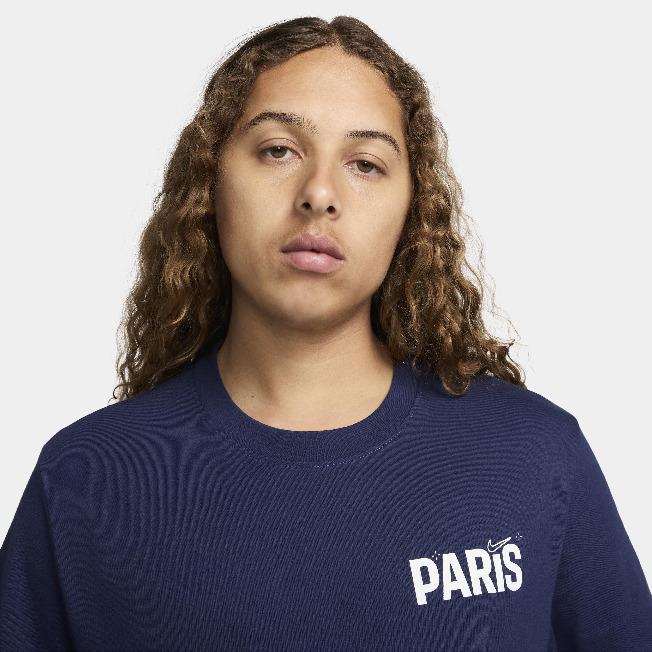 Nike Men's Paris Saint-Germain Graphic T-Shirt Product Image