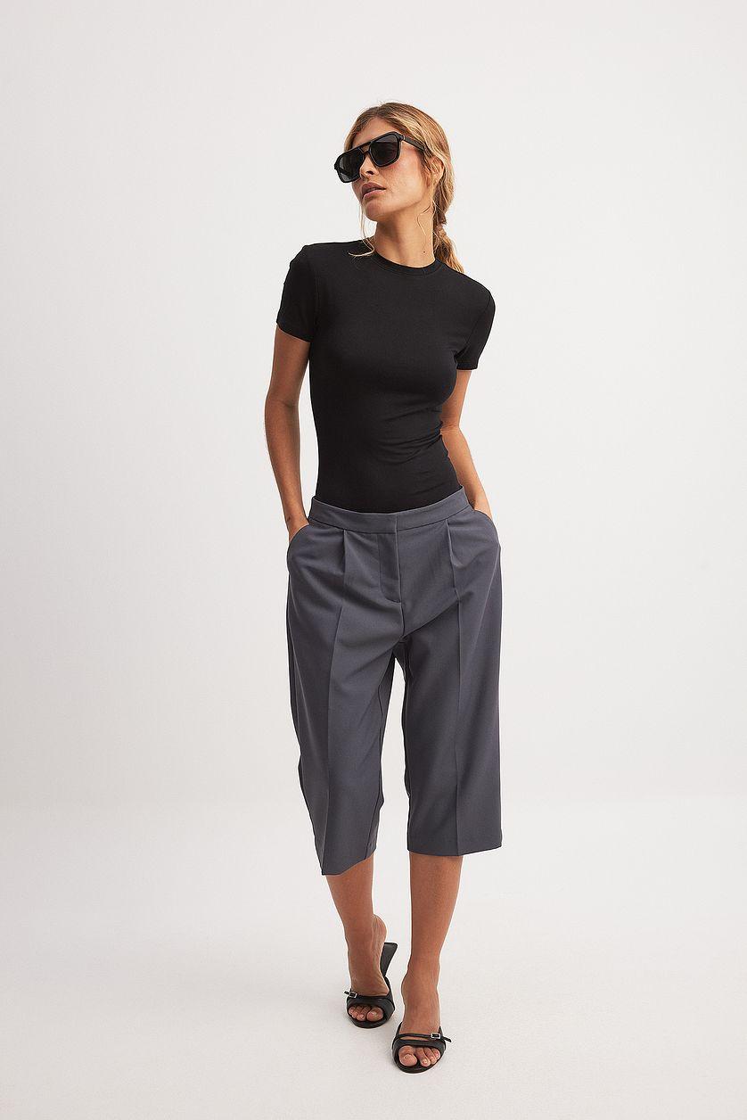 Capri Pants Product Image