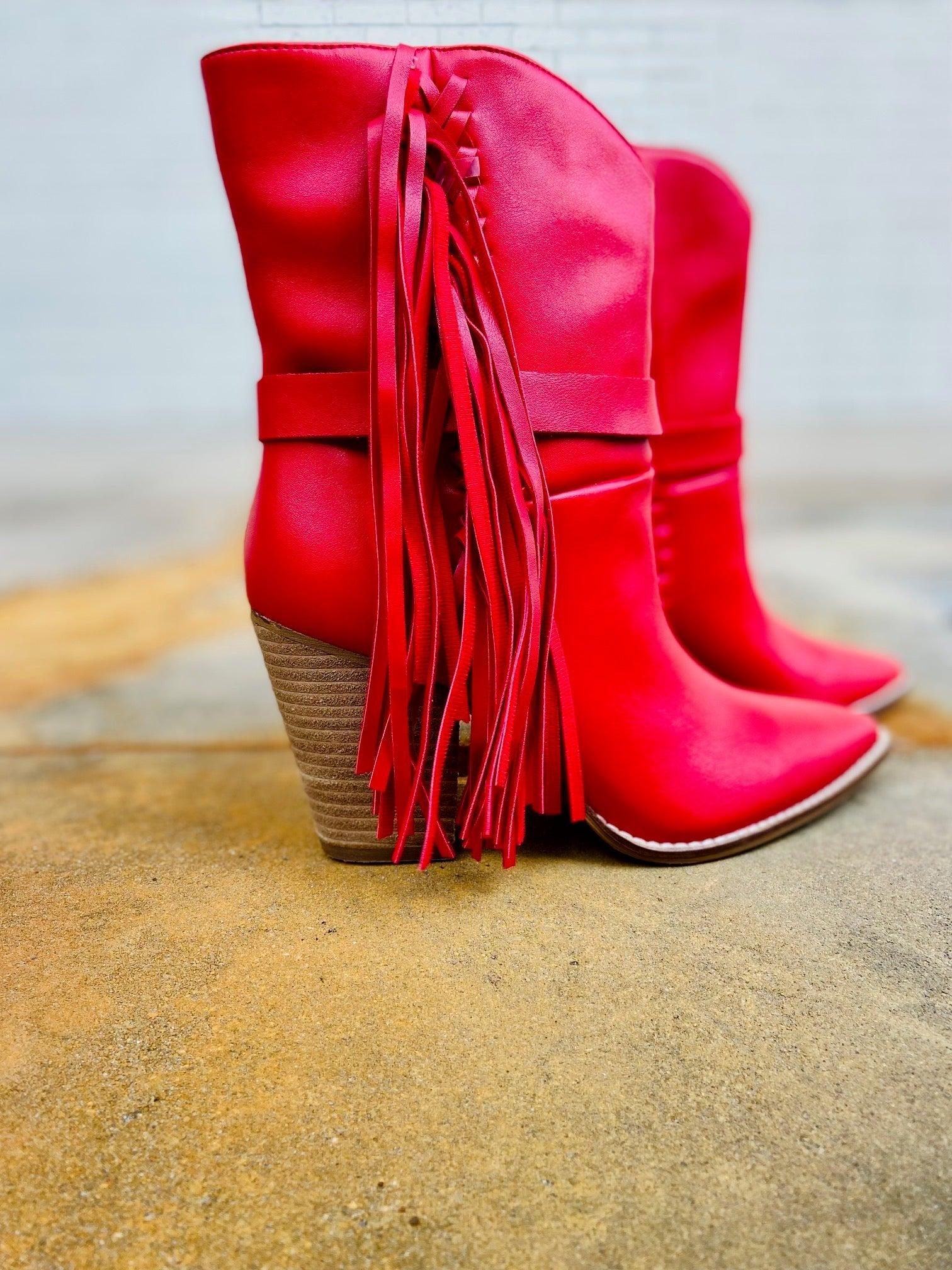 Lady In Red Boots* Product Image