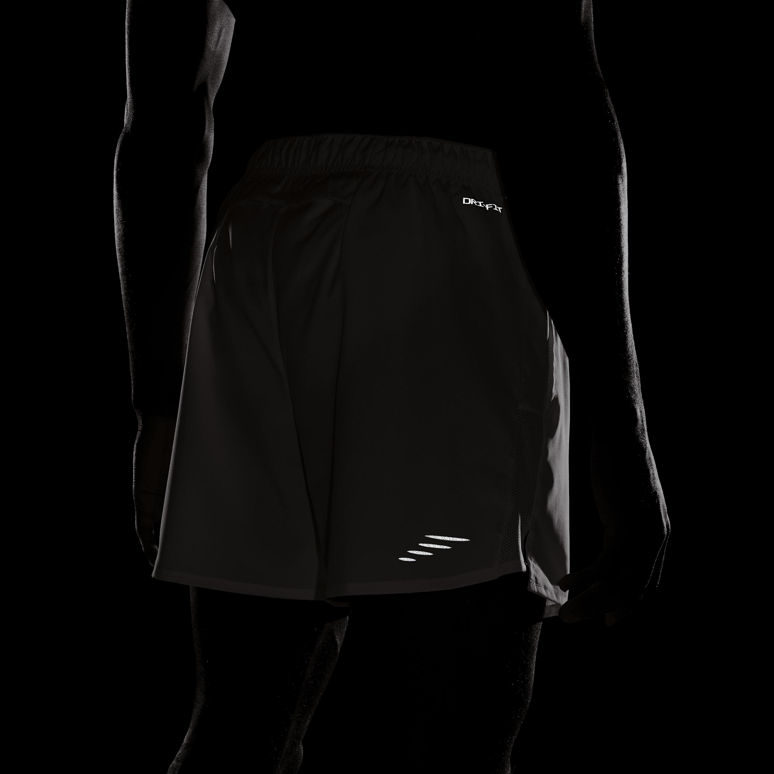 Nike Men's Challenger Flash Dri-FIT 5" Brief-Lined Running Shorts Product Image