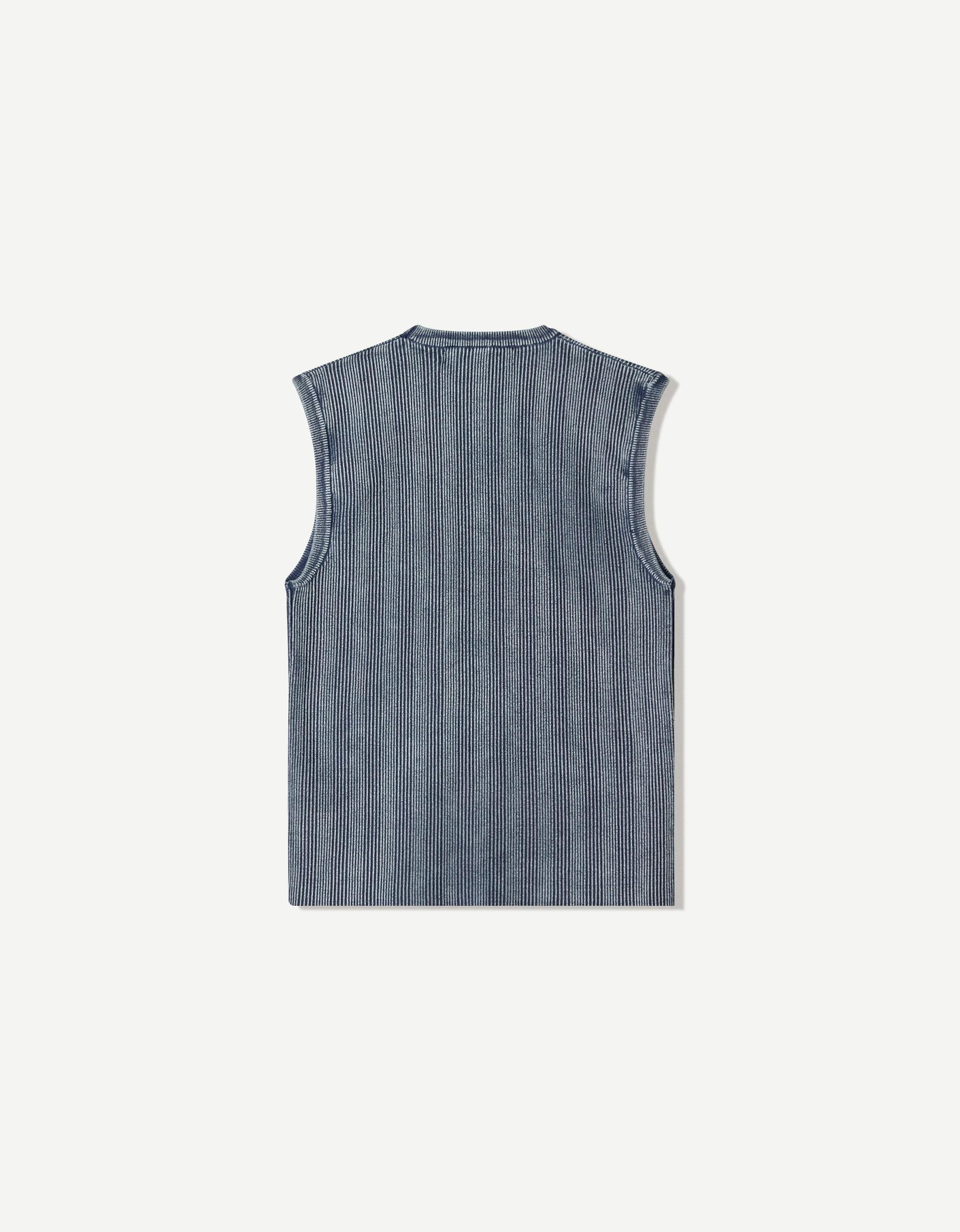 Faded vest Product Image
