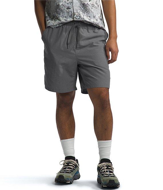 The North Face Action 2.0 Solid 7#double; Inseam Shorts Product Image
