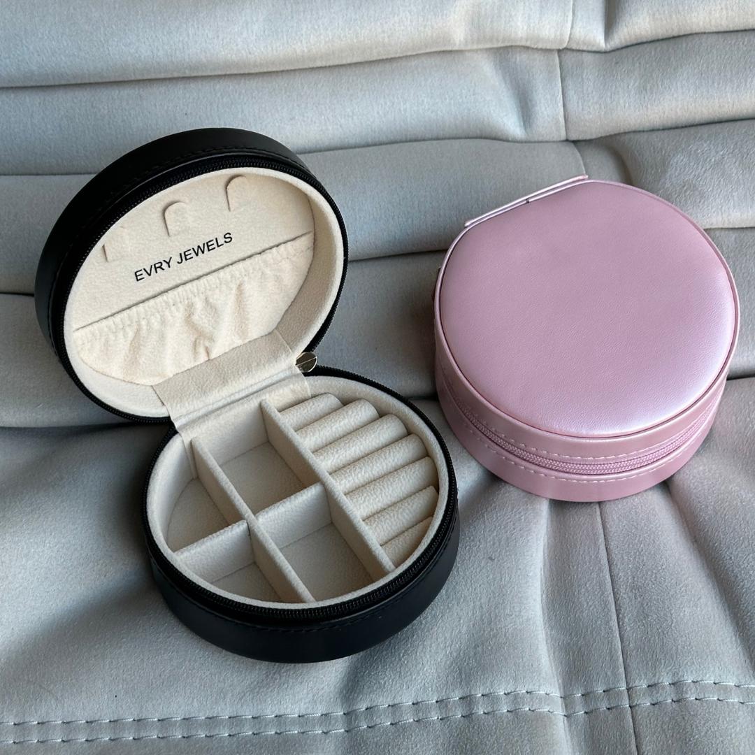 Mini Round Jewelry Box Product Image