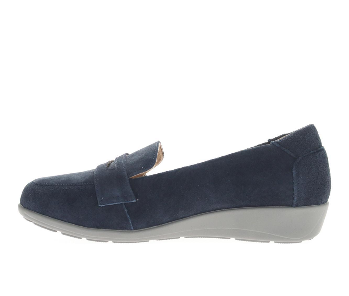 Women's Propet Yetta Loafers Product Image