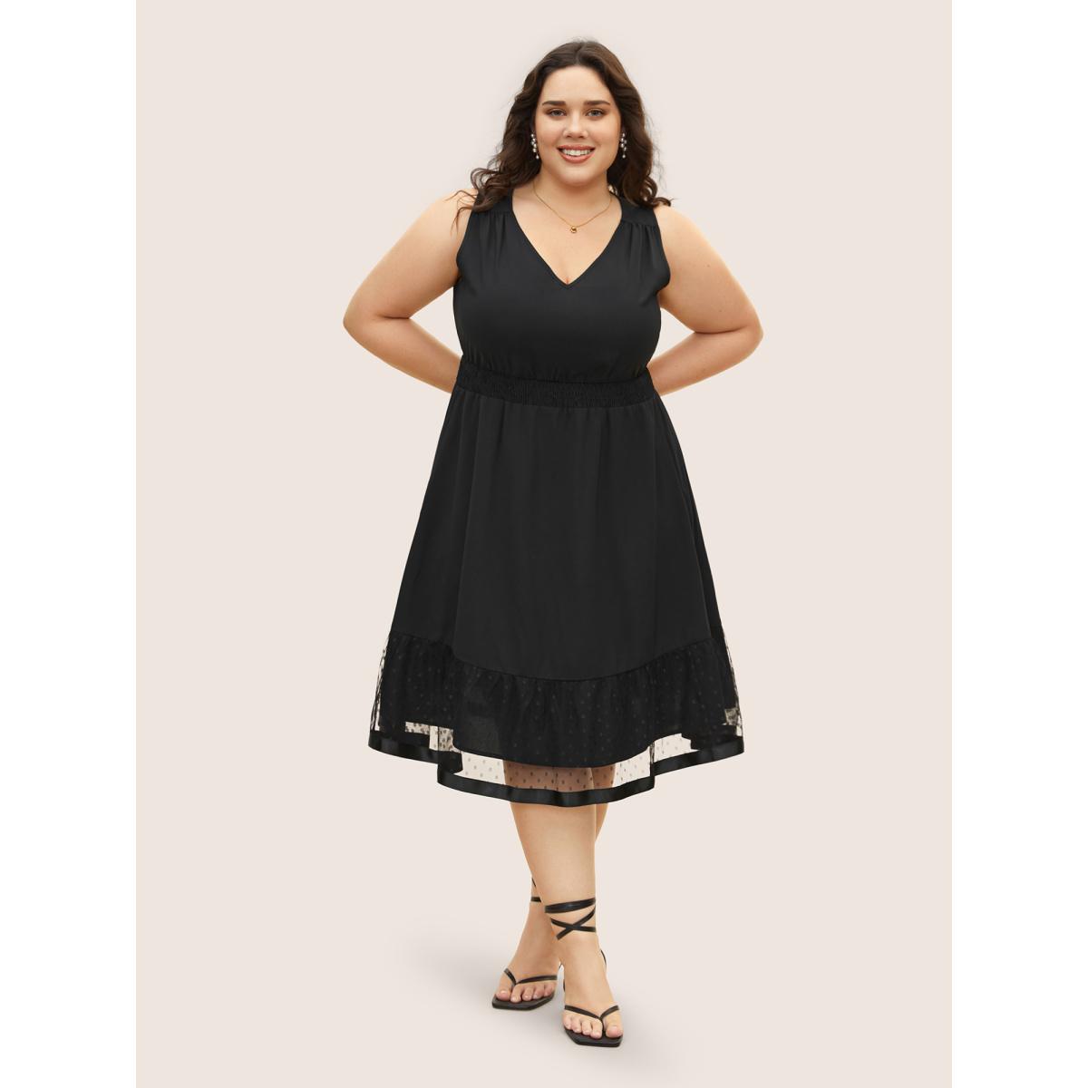 Plus Size Plain Patchwork Polka Dot Mesh Sleeveless Dress Black Women Elegant Woven ribbon&lace trim V-neck Sleeveless Curvy BloomChic 18-20/2X Product Image