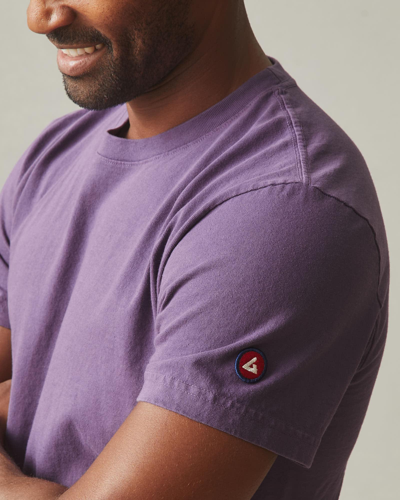 Men's Vintage Crew Tee - Washed Navy Cosmos Product Image