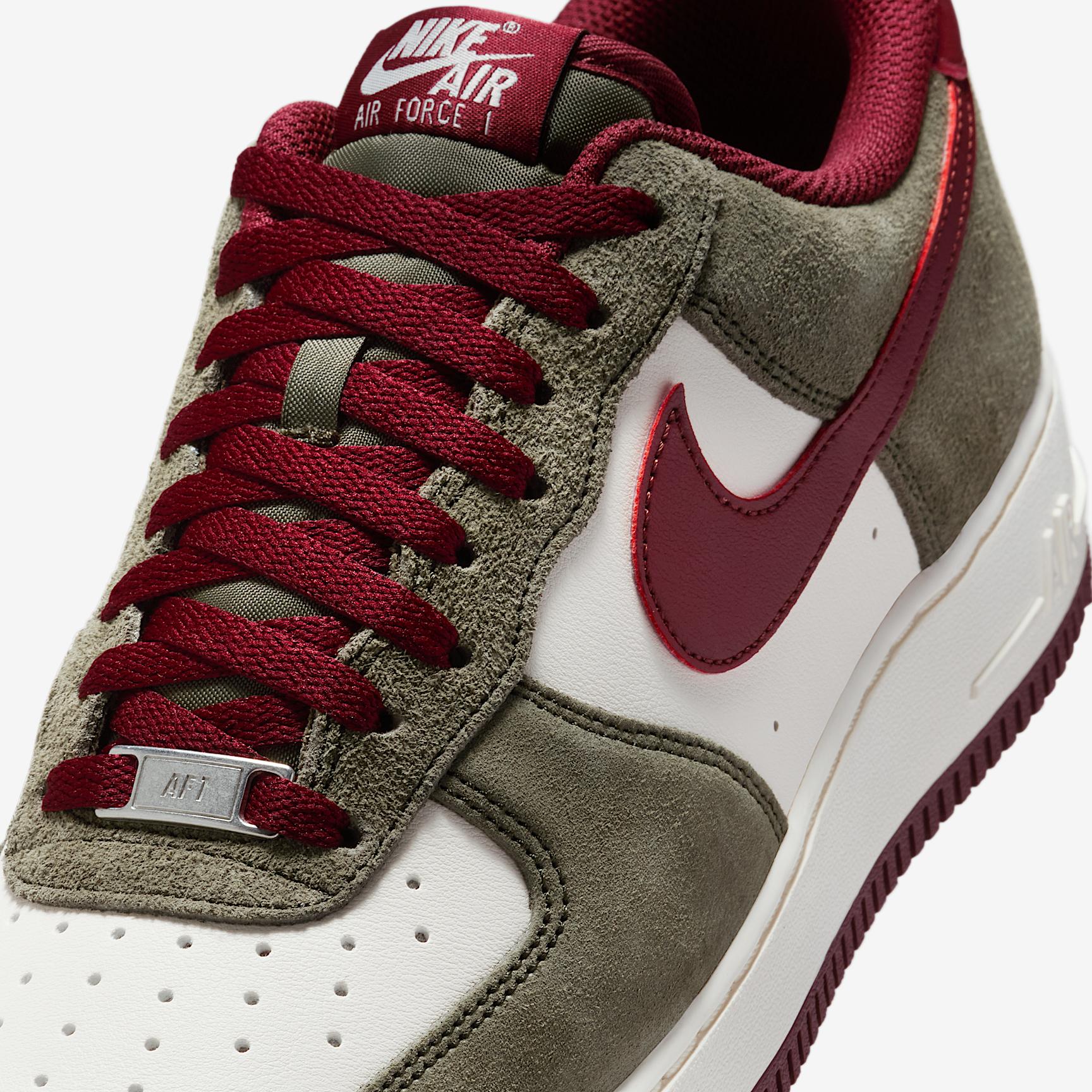 Nike Mens Air Force 1 07 LV8 Shoes | II7630-100 Product Image