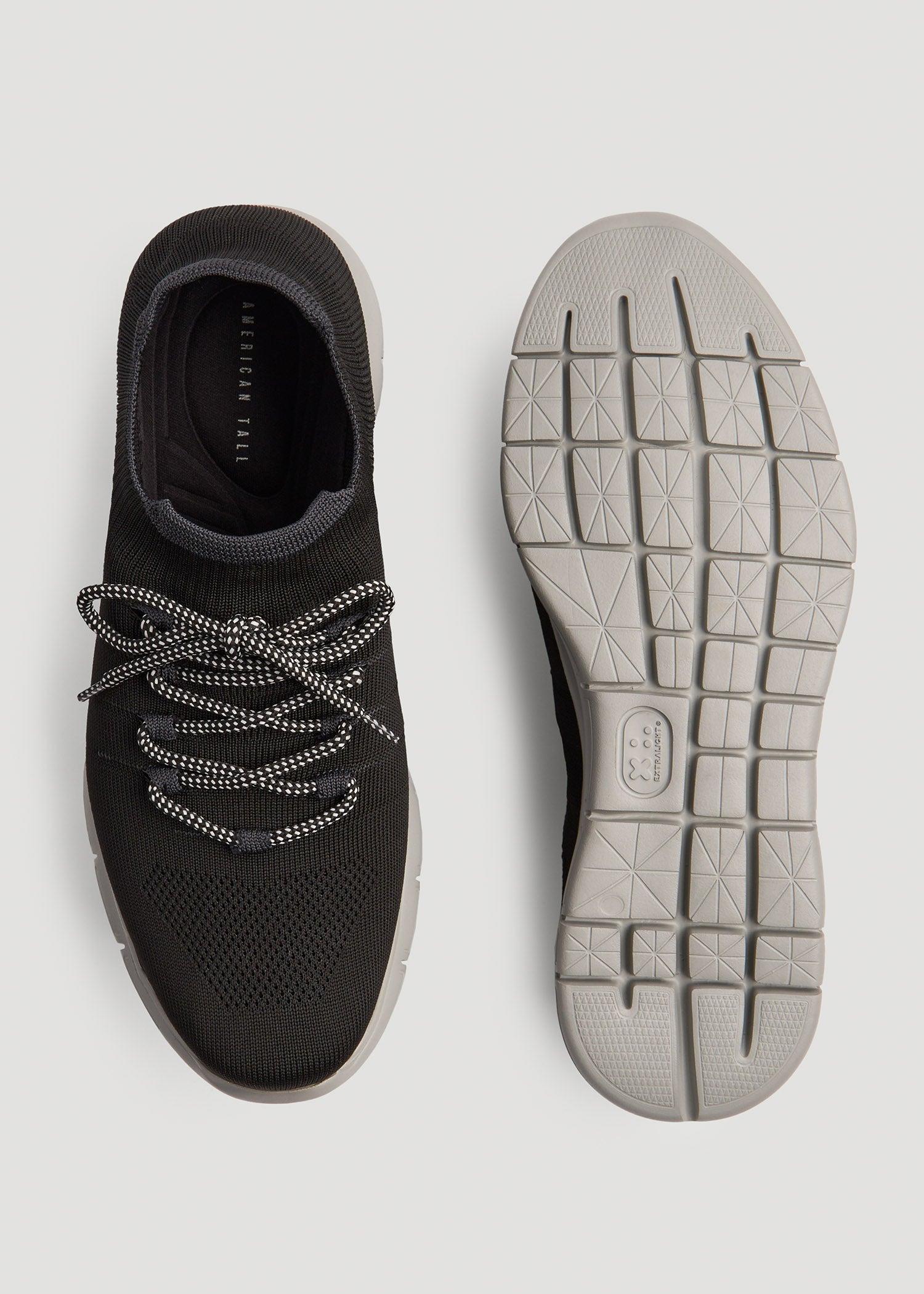 Knit Running Shoes for Tall Men in Black Male Product Image
