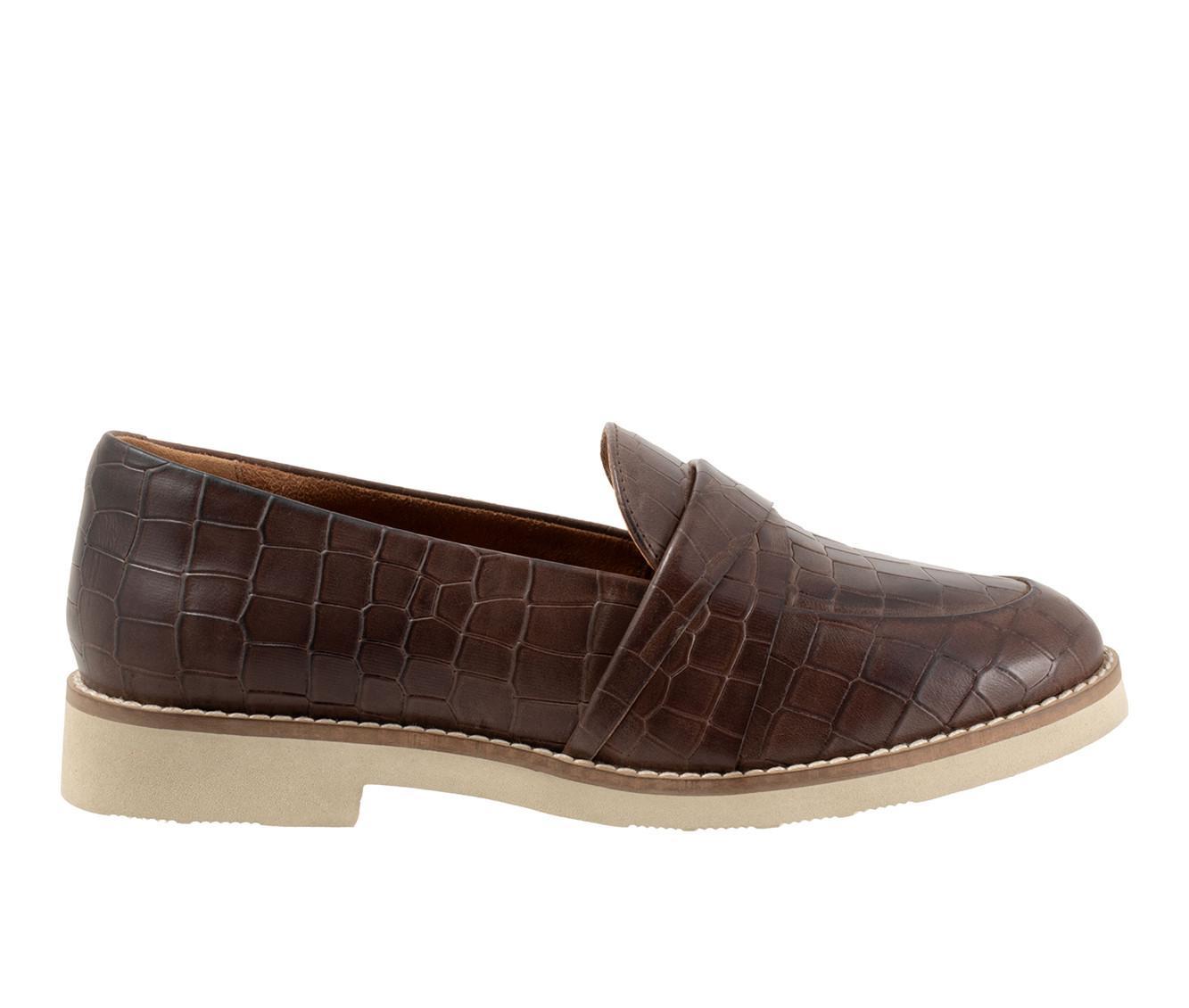 Women's Softwalk Walsh Loafers Product Image
