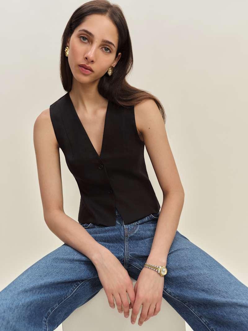 Anita Linen Vest Product Image