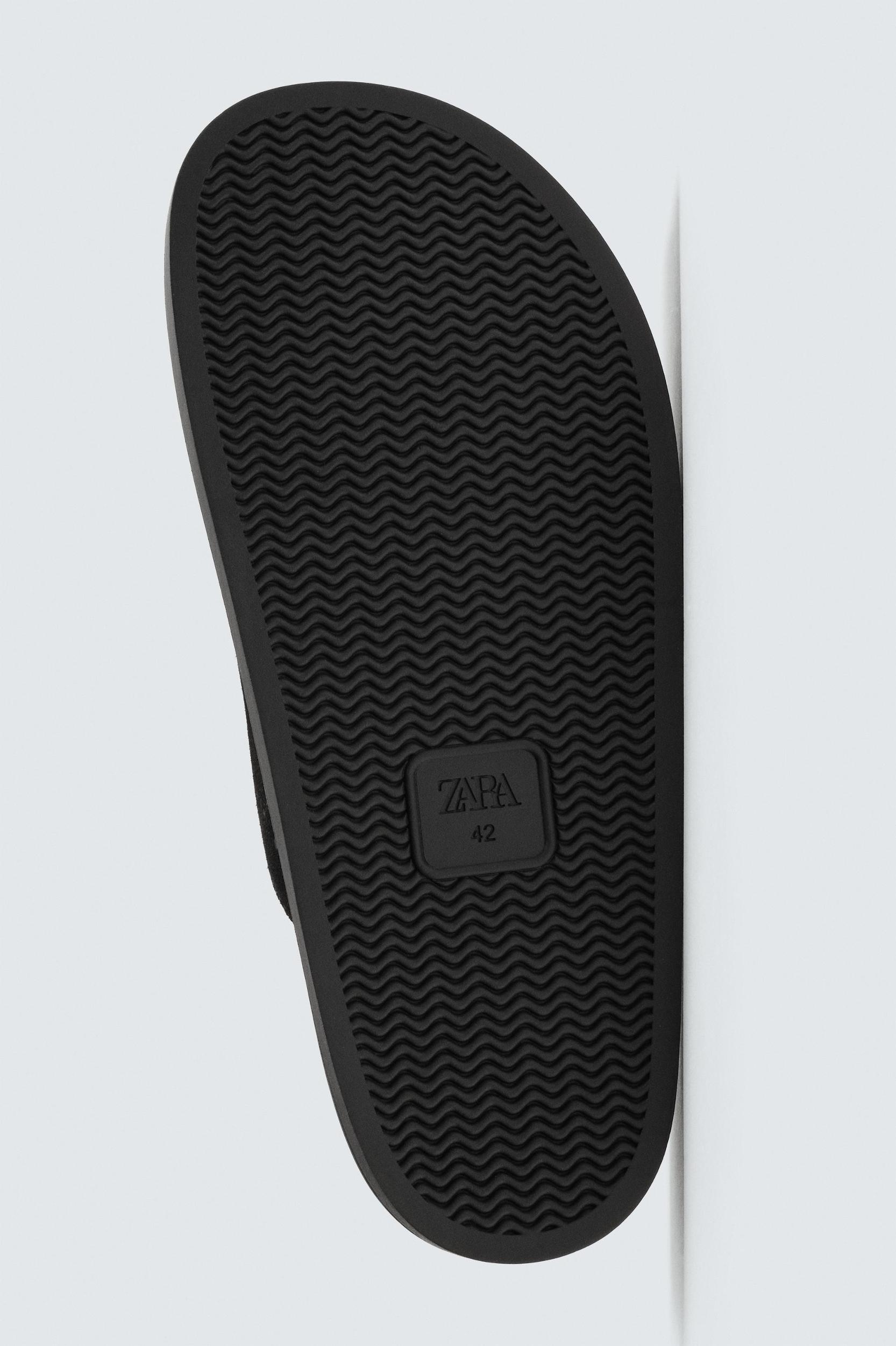 LEATHER CLOGS Product Image