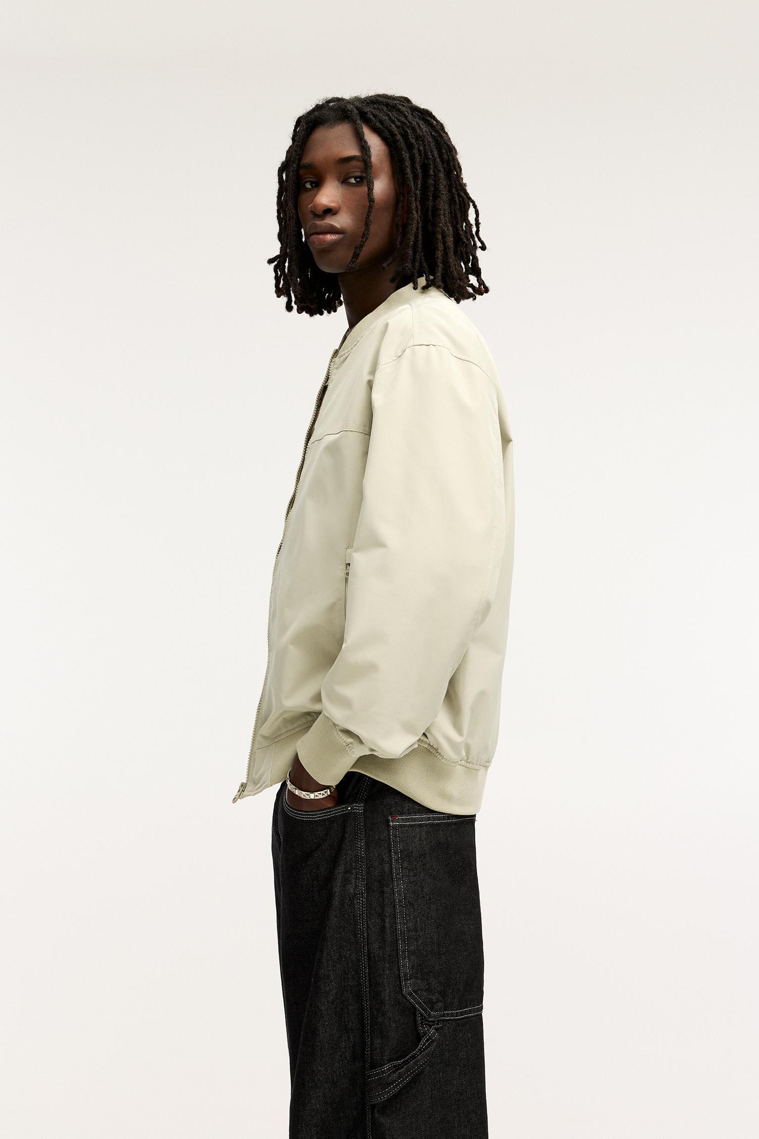 Lightweight bomber jacket Product Image