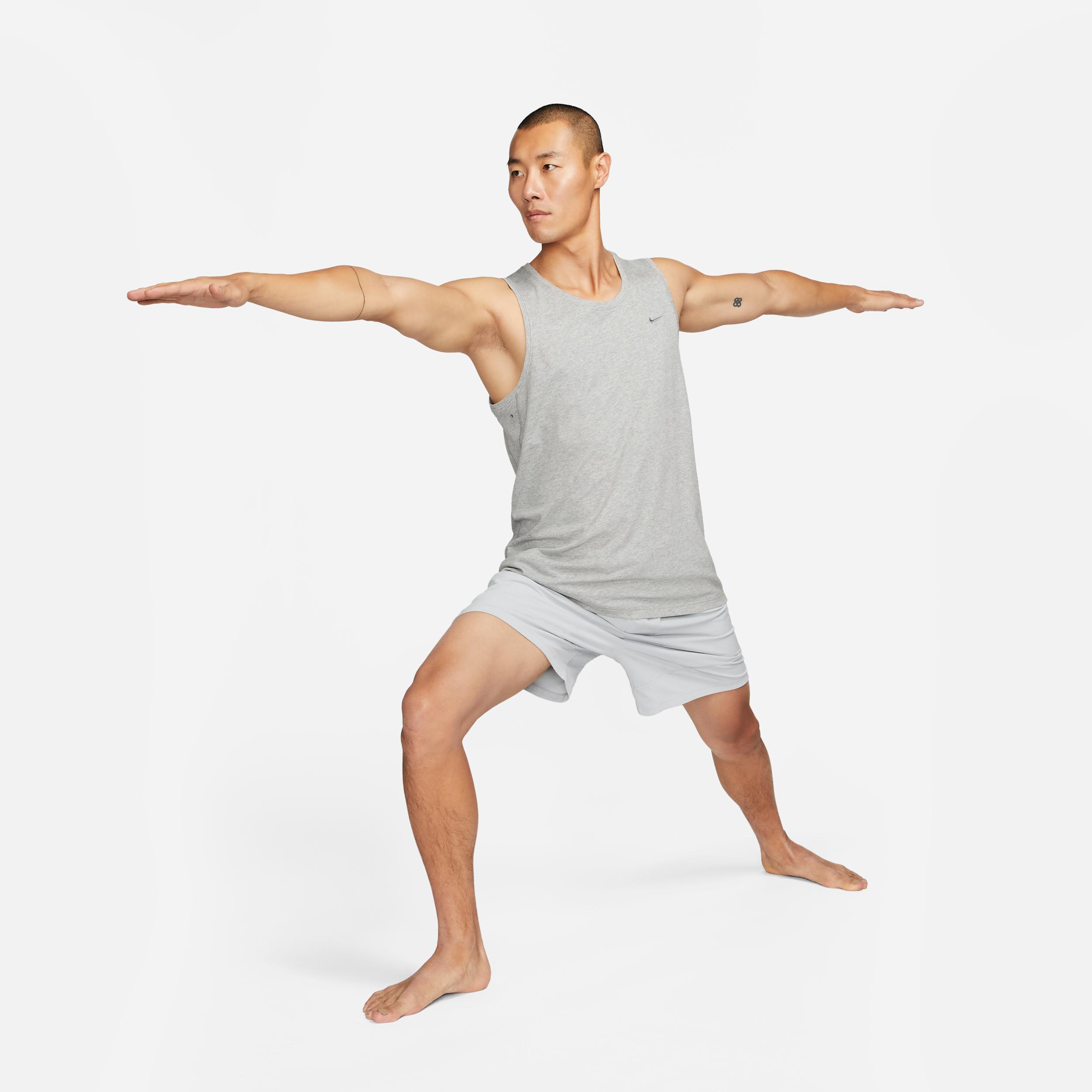 Nike Men's Primary Dri-FIT Versatile Tank Top Product Image