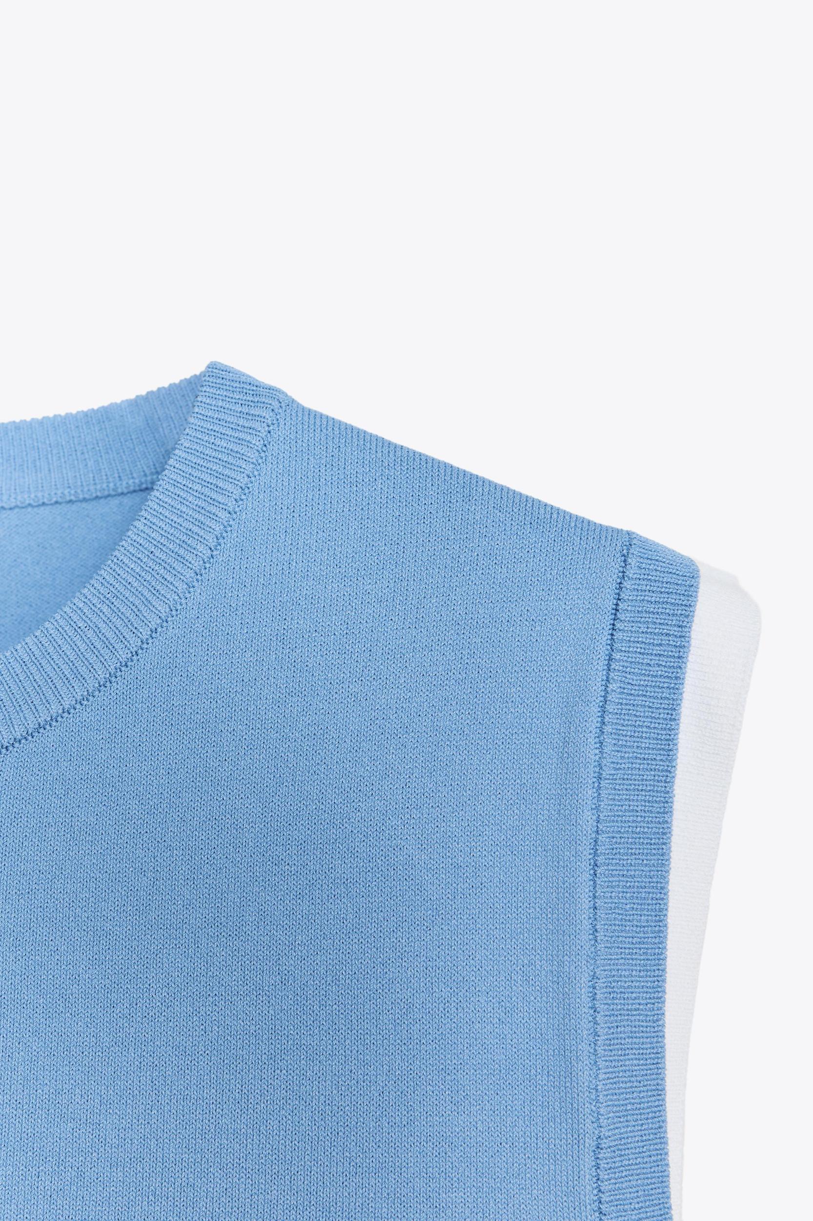 DOUBLE LAYER TRIM KNIT TOP Product Image