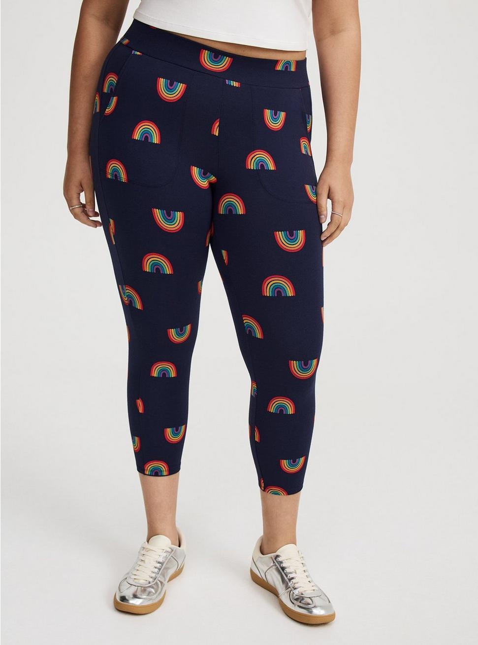 Crop Pocket Legging Product Image