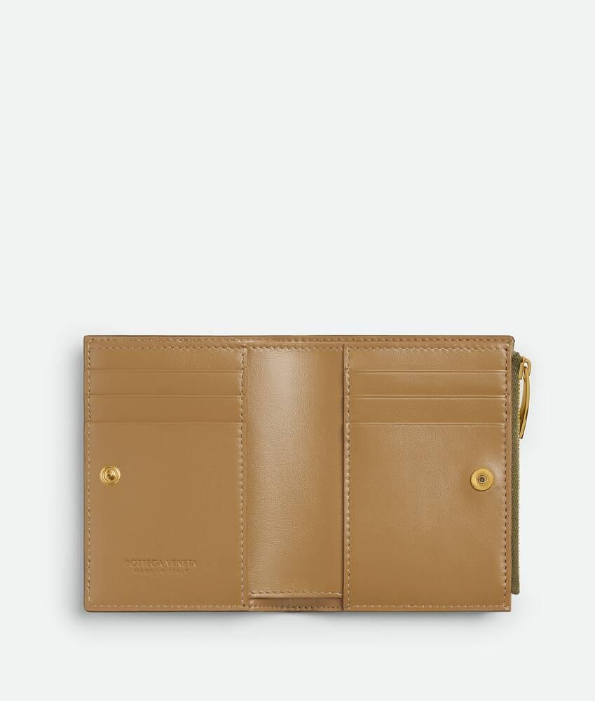 Women's Cassette Small Bi-Fold Wallet in Algae/dark praline Product Image