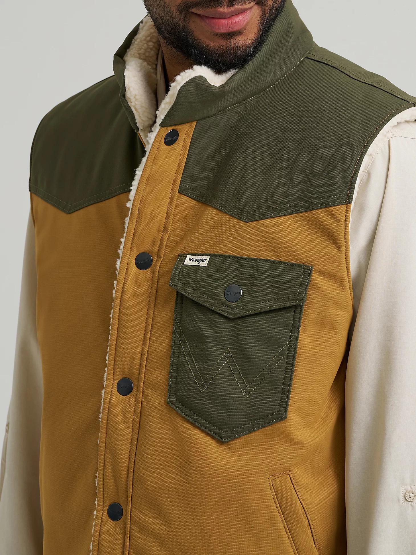 Wrangler All Terrain Gear Men's Tech Range Reversible Vest in Bistre Product Image