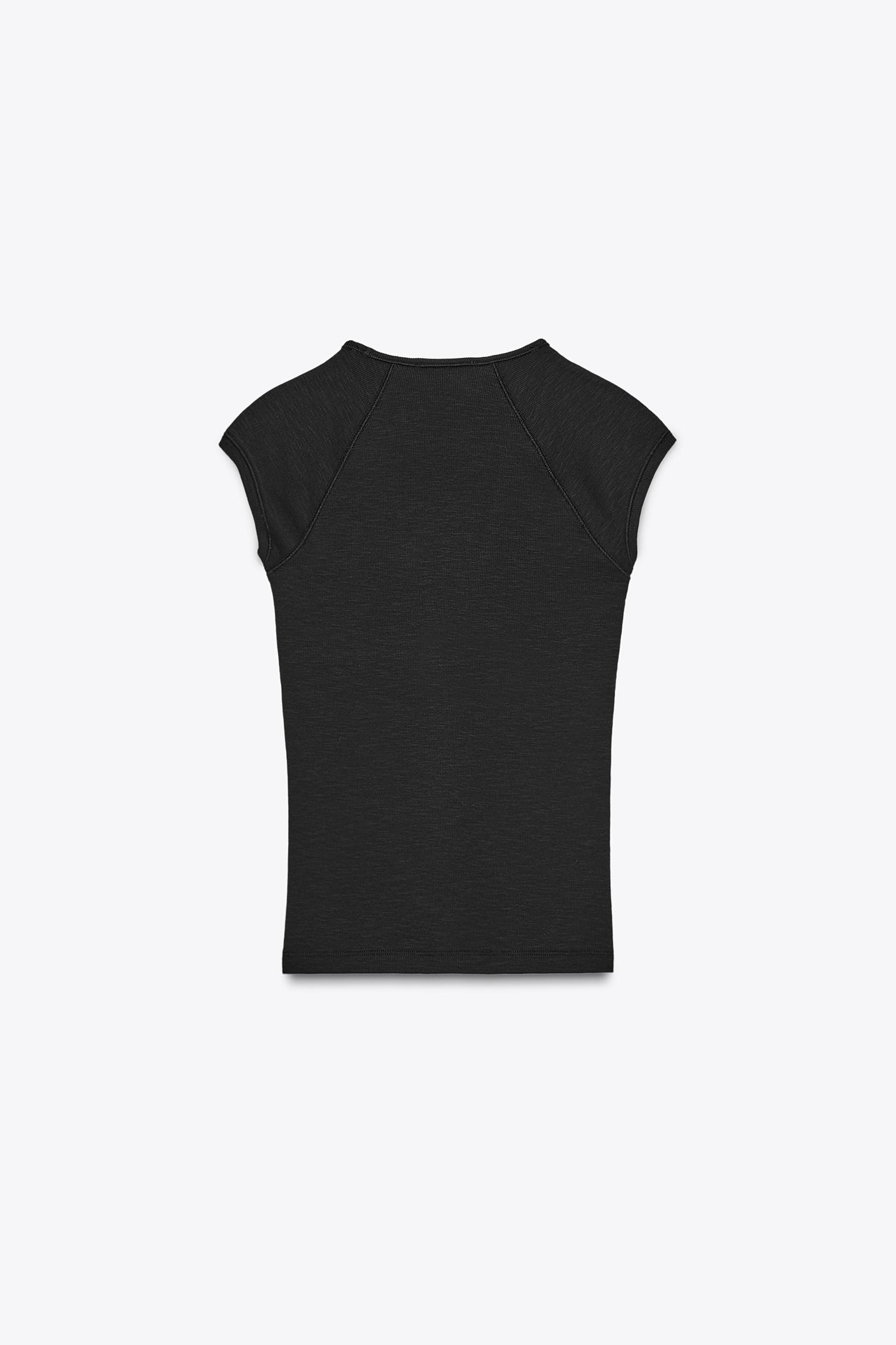RIB V-NECK T-SHIRT Product Image