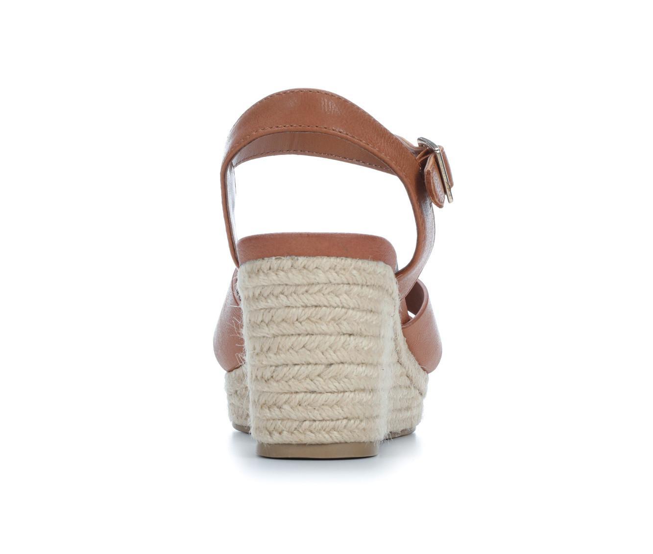 Women's Vintage 7 Eight Front-S Wedge Sandals Product Image