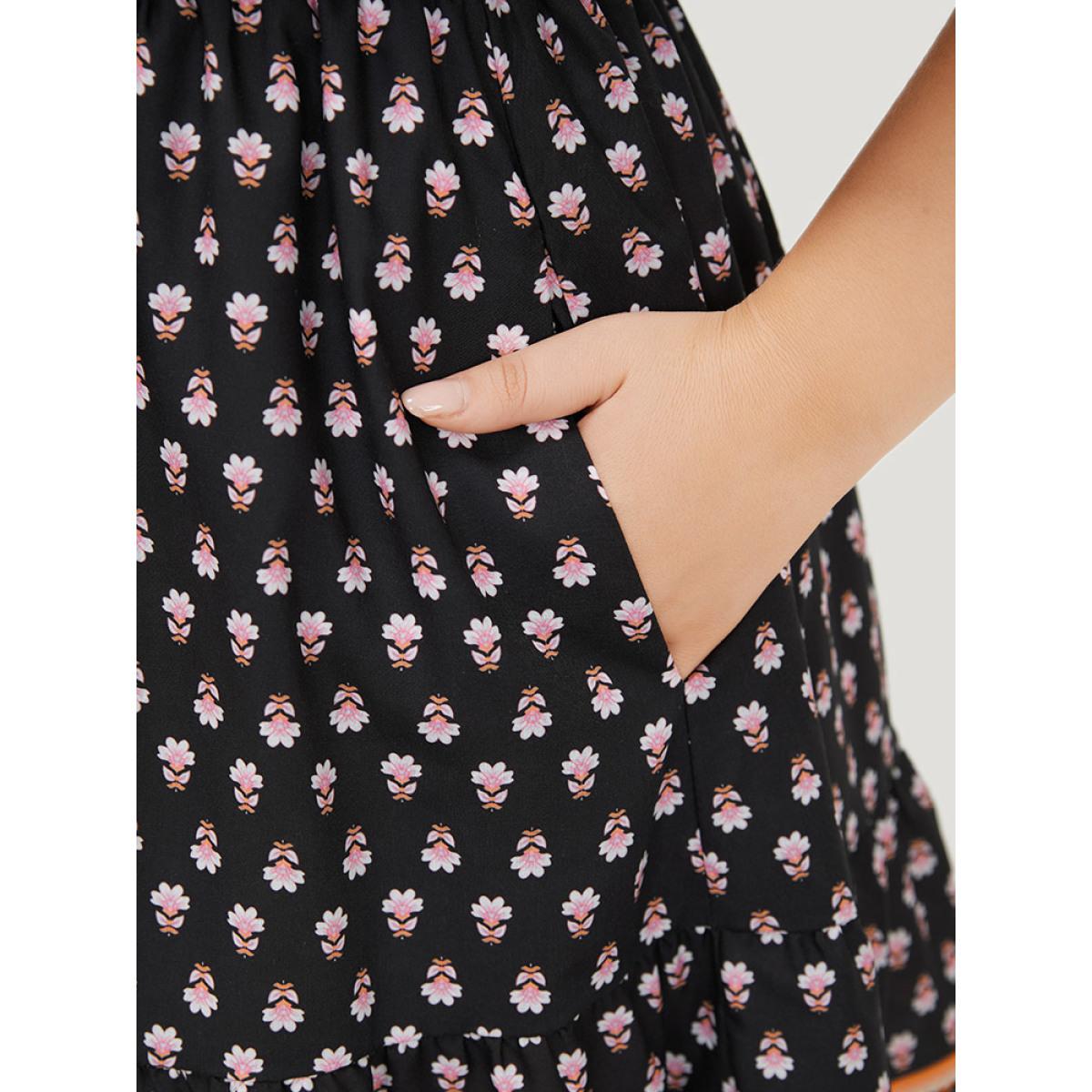 Plus Size Boho Print Contrast Gathered Pocket Ruffles Dress BlackFlower Women Vacation V-neck Short sleeve Curvy Midi Dress BloomChic 22-24/3X Product Image