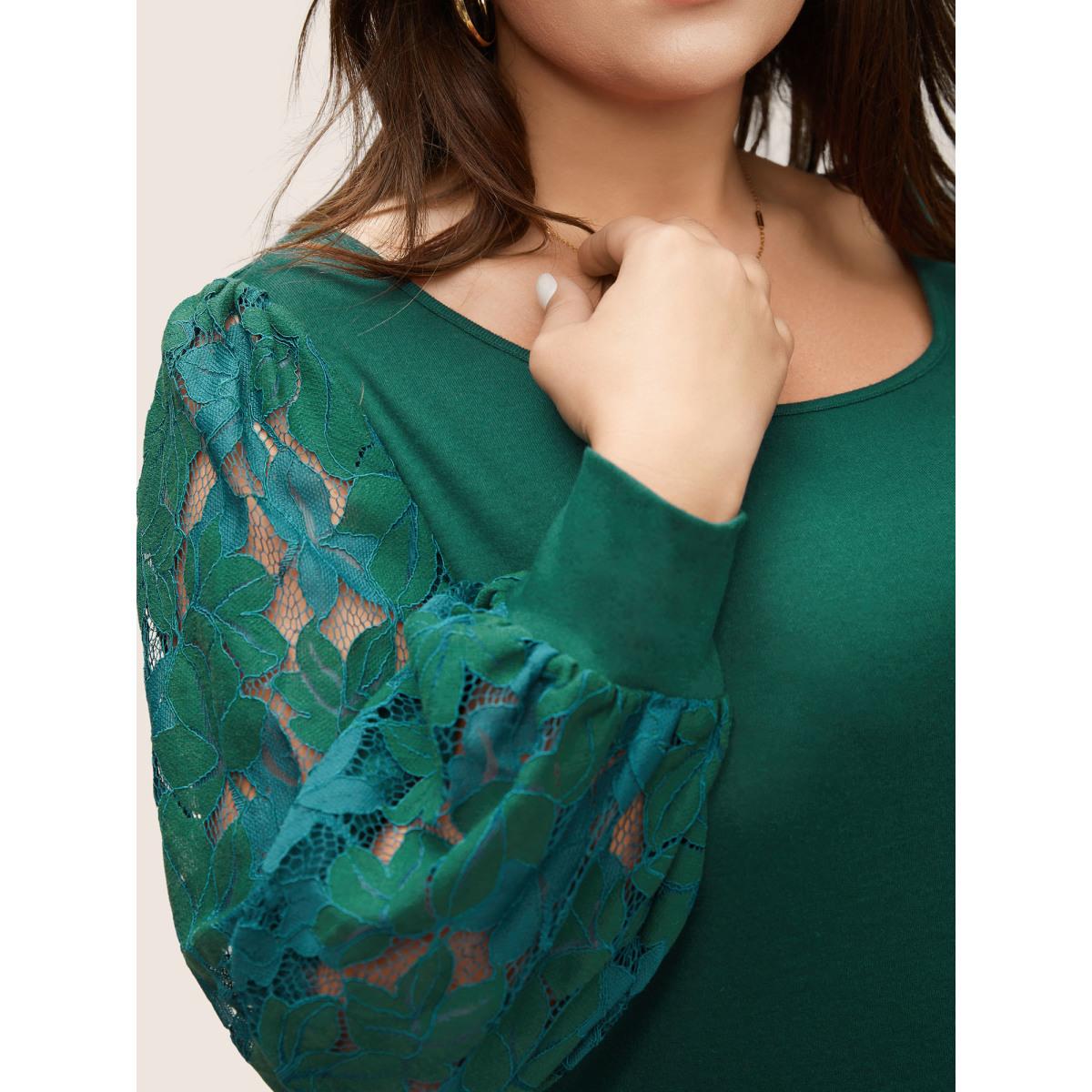 Plus Size Solid Plants Guipure Lace Gathered T-shirt DarkGreen Women Elegant Plain Plain Round Neck Dailywear T-shirts BloomChic 18-20/2X Product Image