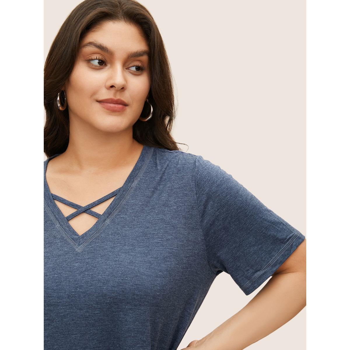 Plus Size Solid Crisscross Neck Contrast Stitch T-shirt DarkBlue Women Leisure Plain V-neck Casual T-shirts BloomChic 14-16/1X Product Image