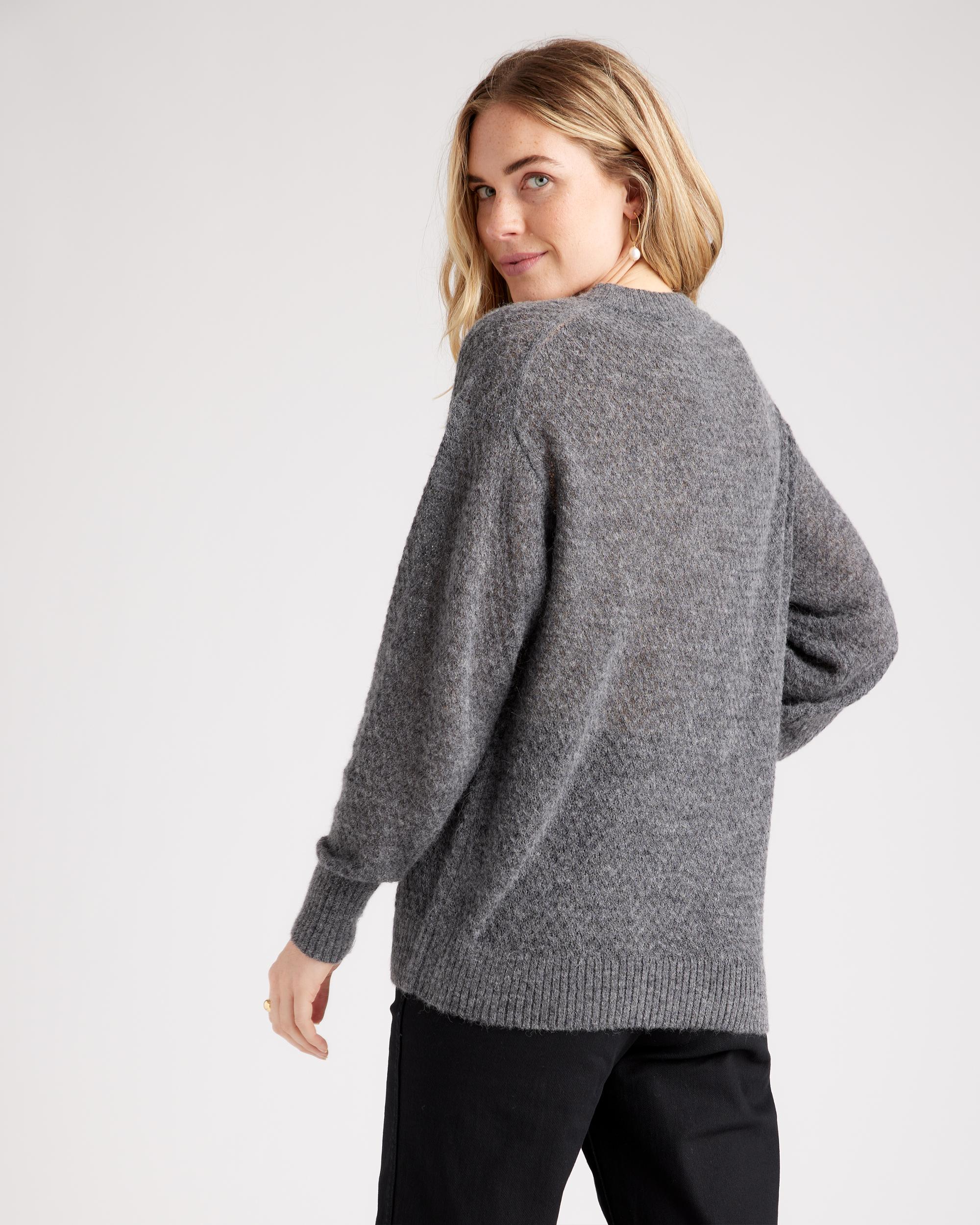 Quince | Women's Baby Alpaca-Wool Diamond Stitch Crew Neck Alpaca Sweater Product Image